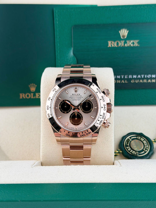 Rolex Daytona 40 Sundust/Black Index Oyster 2026 Unworn 126505