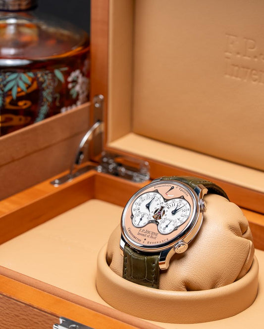 F.P. Journe Chronometre A Resonance Salmon Dial 40mm Preowned 2021 RQ