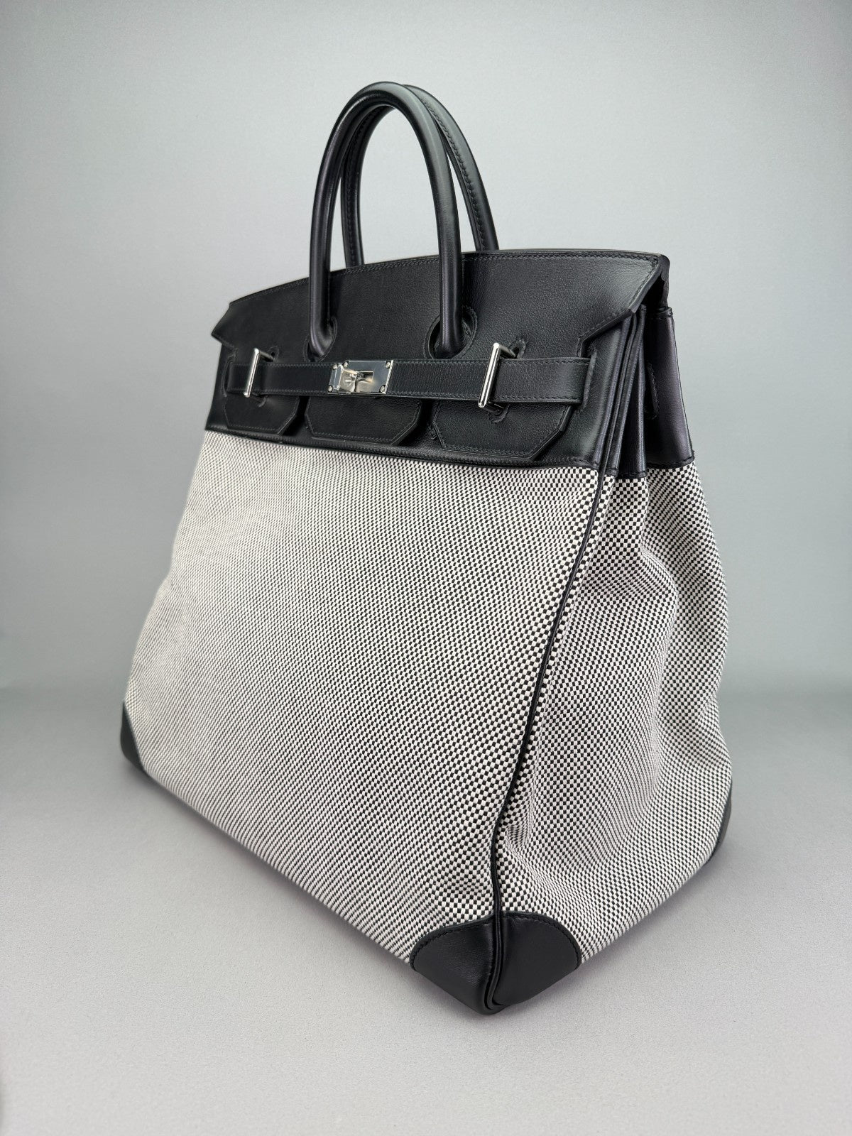 Hermes Hac 40 Toile Black Palladium Hardware Preowned U Stamp 2022