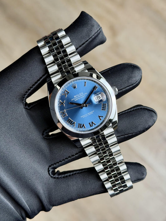 Rolex Datejust 41 Blue Roman Smooth Jubilee 2025 Unworn 126300