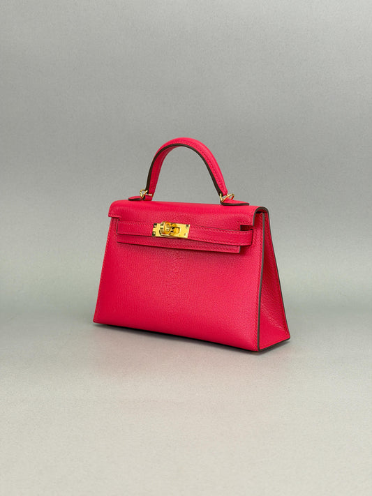 Hermes Mini Kelly II 20 Chevre Rose Extreme Gold Hardware Preowned Y Stamp