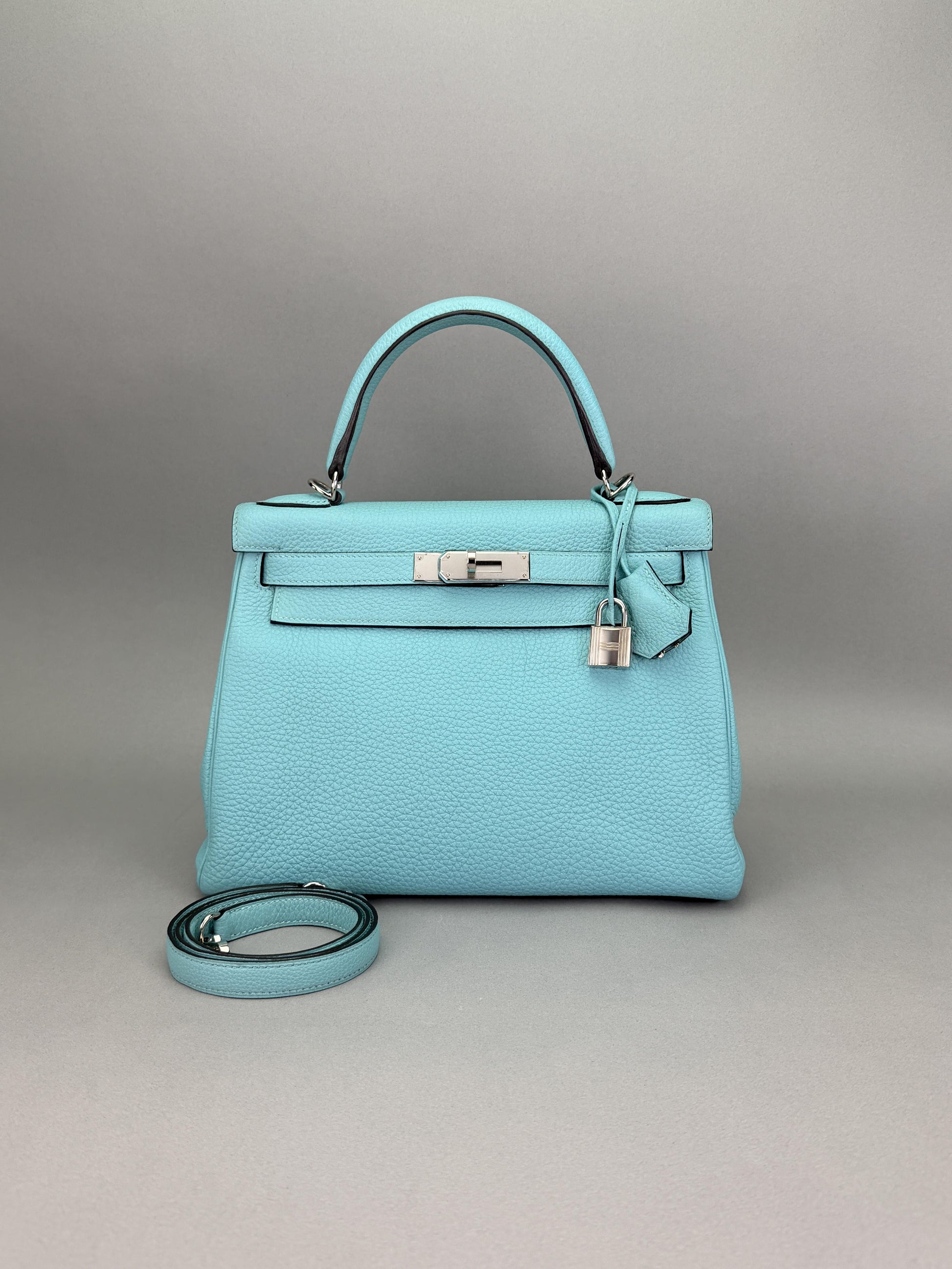 Hermes Kelly 28 Retourne Togo Blue Atoll Palladium Hardware Preowned T Stamp