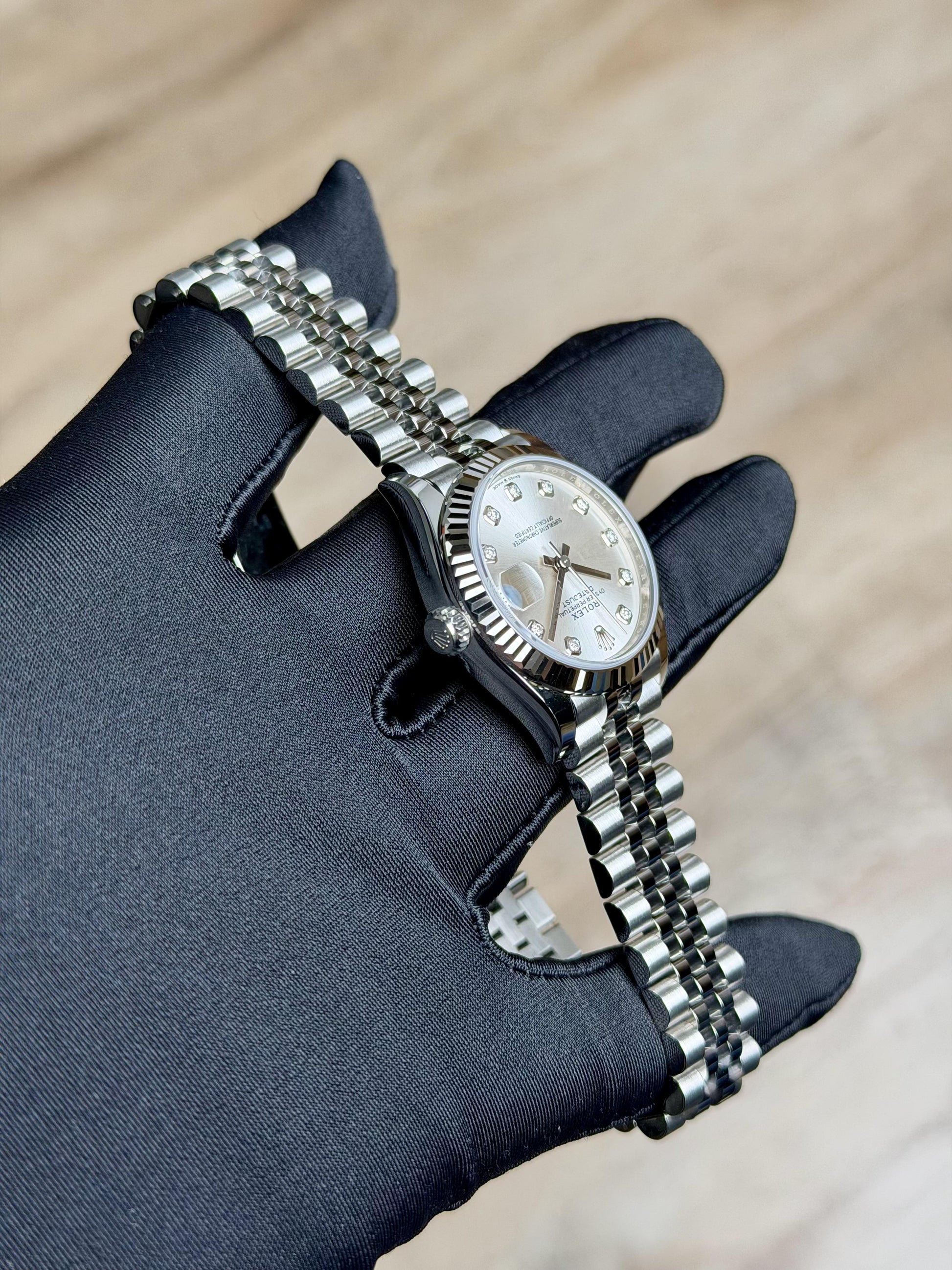 Rolex Datejust 31 Silver Diamond Fluted Jubilee 2026 Unworn 278274