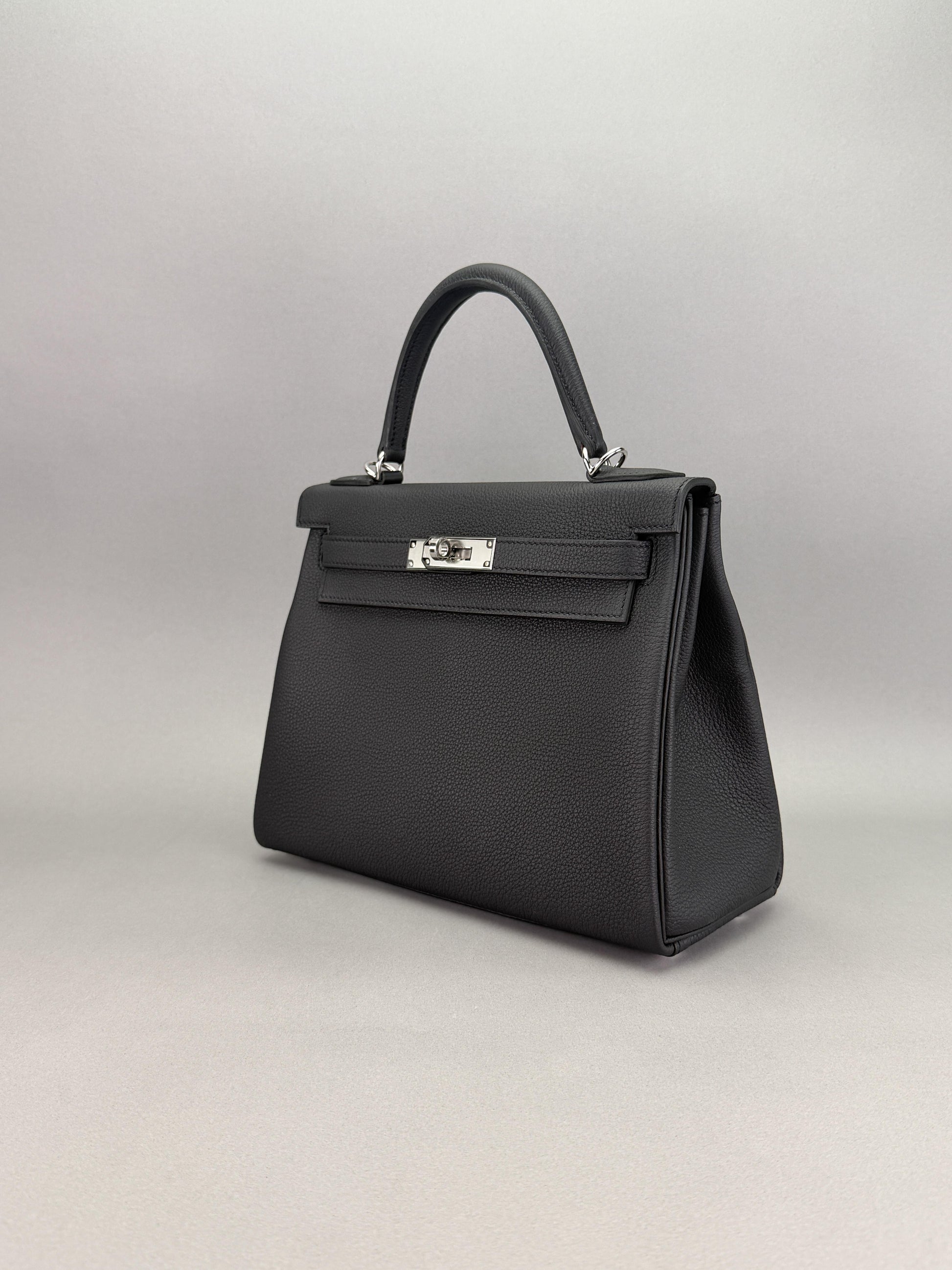 Hermes Kelly 28 Retourne Togo Black Palladium Hardware G Stamp 2026