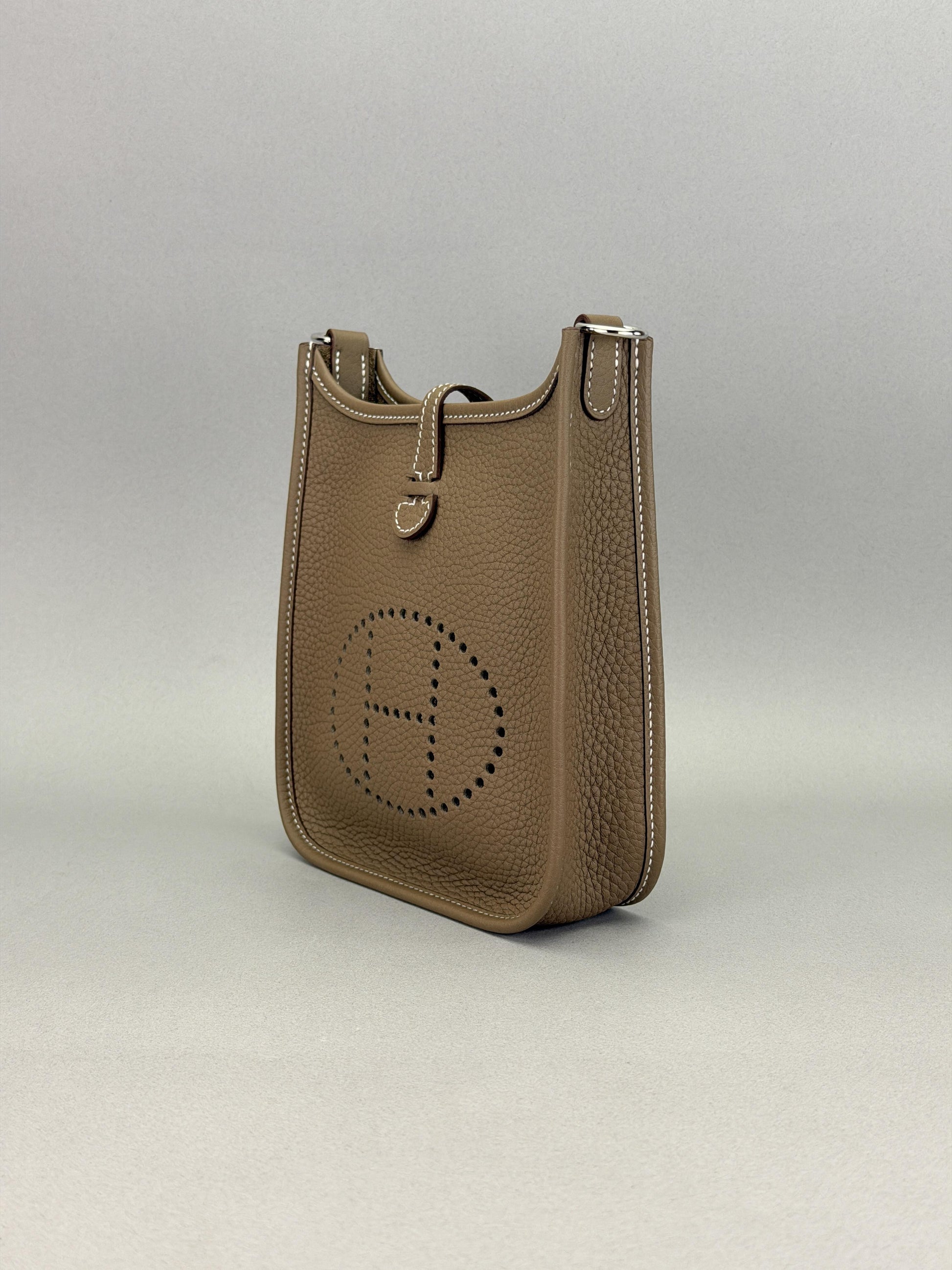 Hermes Mini Evelyne TPM Clemence Etoupe Palladium Hardware K Stamp 2026