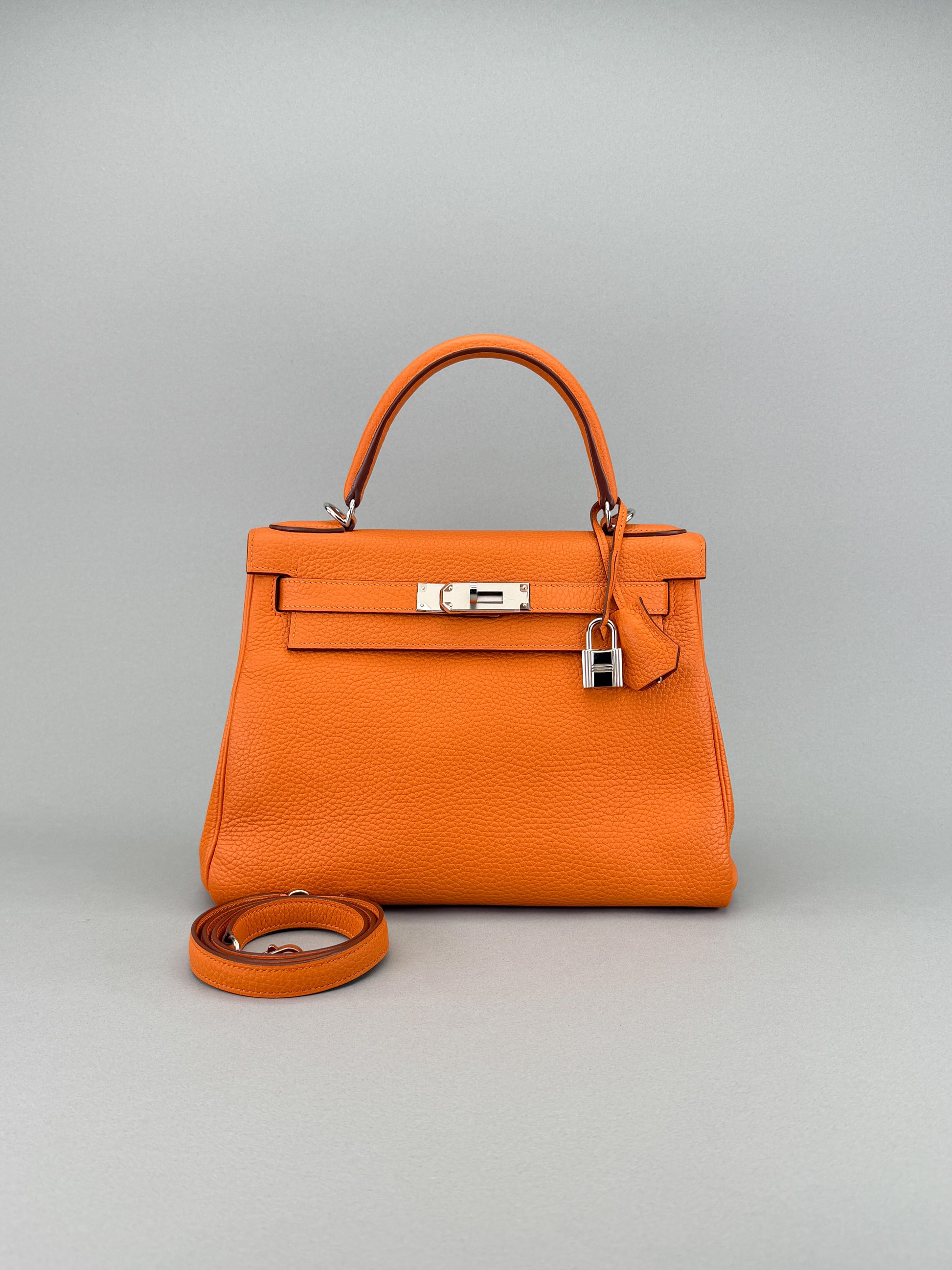 Hermes Kelly 28 Retourne Togo Orange Palladium Hardware Preowned T Stamp