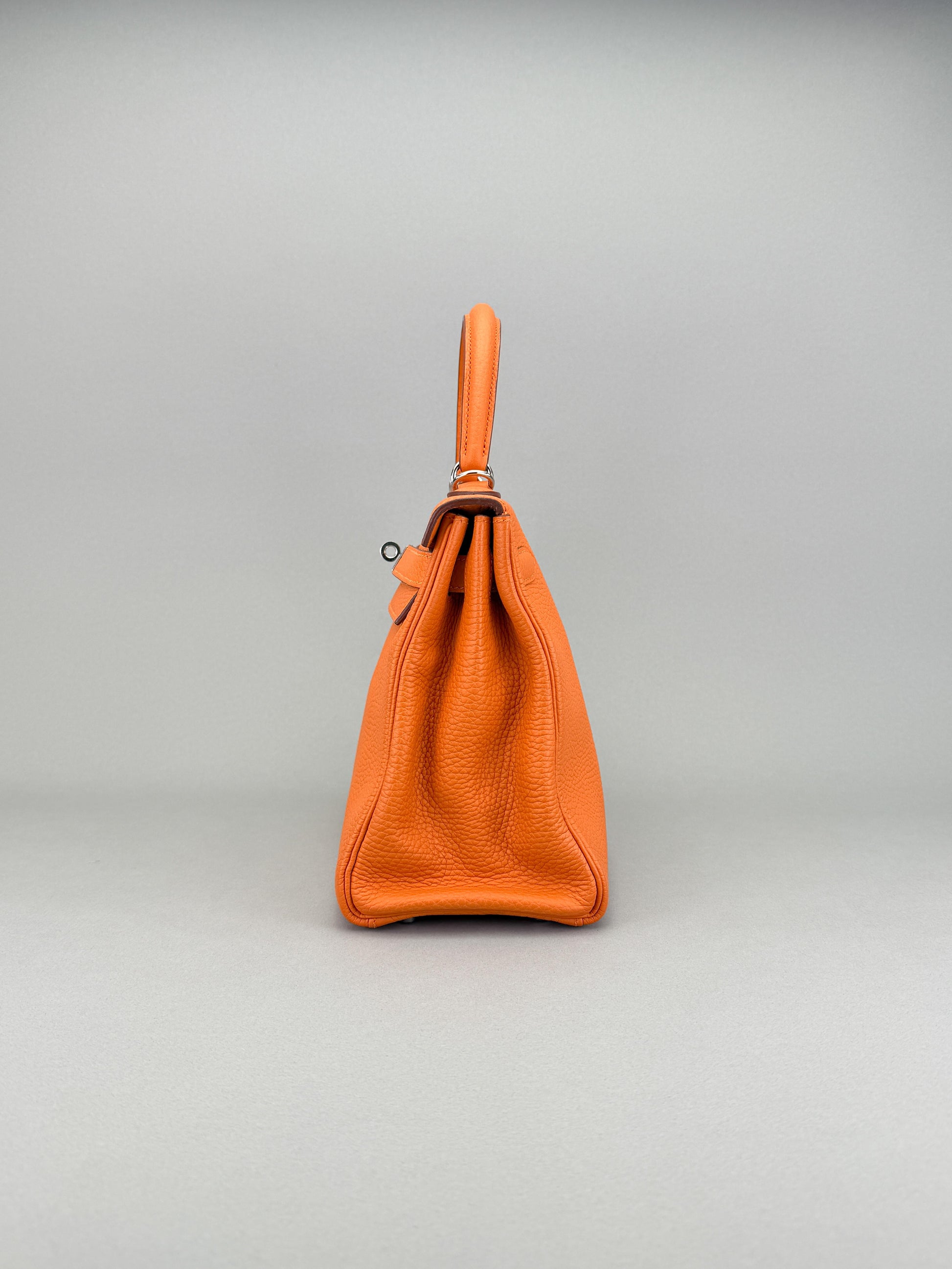 Hermes Kelly 28 Retourne Togo Orange Palladium Hardware Preowned T Stamp