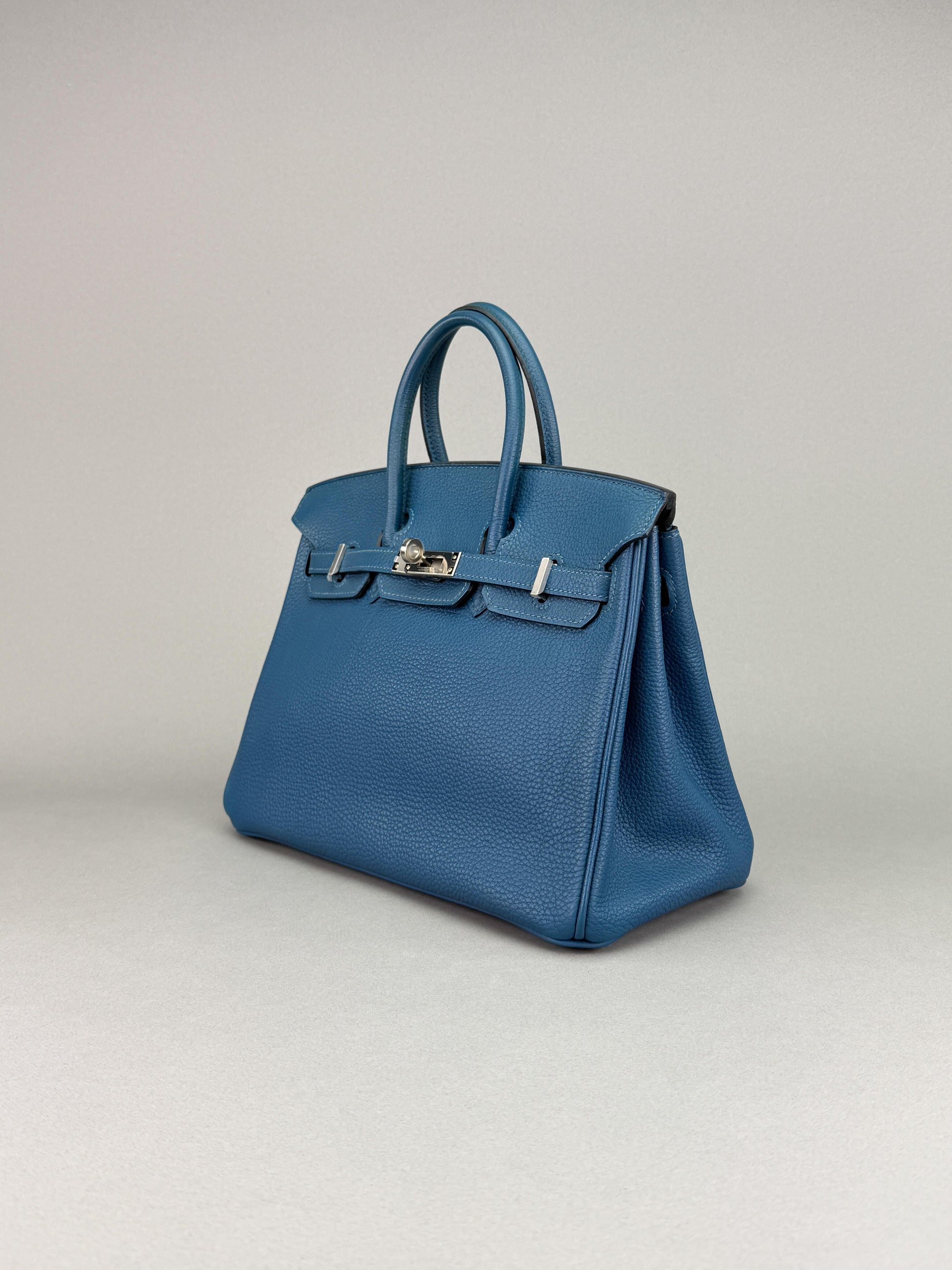 Hermes Birkin 25 Retourne Togo Colvert Palladium Hardware Preowned Sqaure Q