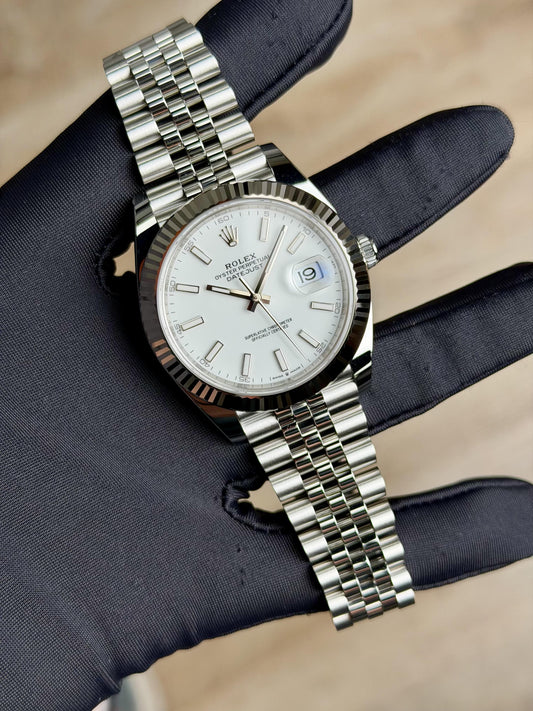 Rolex Datejust 41 White Index Fluted Jubilee 2026 Unworn 126334