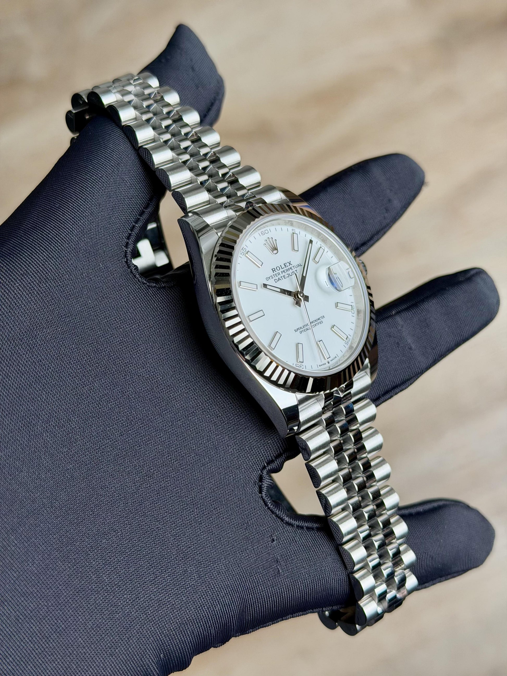 Rolex Datejust 41 White Index Fluted Jubilee 2026 Unworn 126334