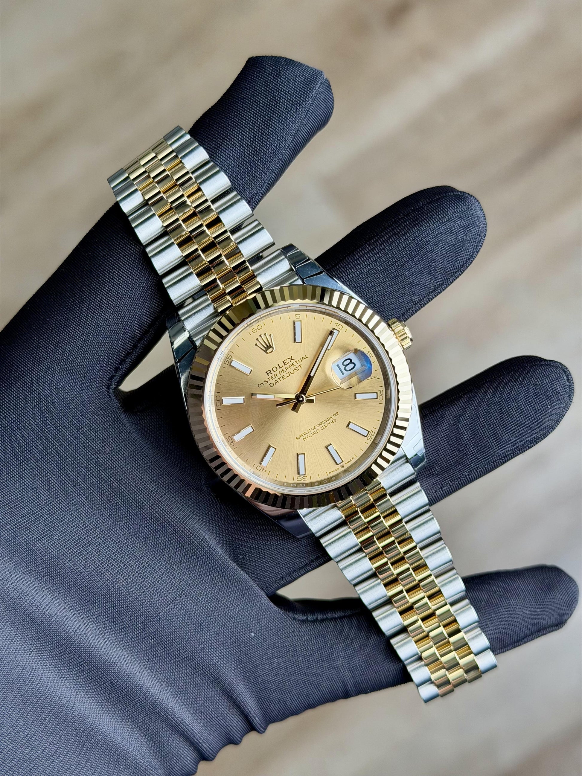Rolex Datejust 41 Champagne Index Fluted Jubilee 2026 Unworn 126333