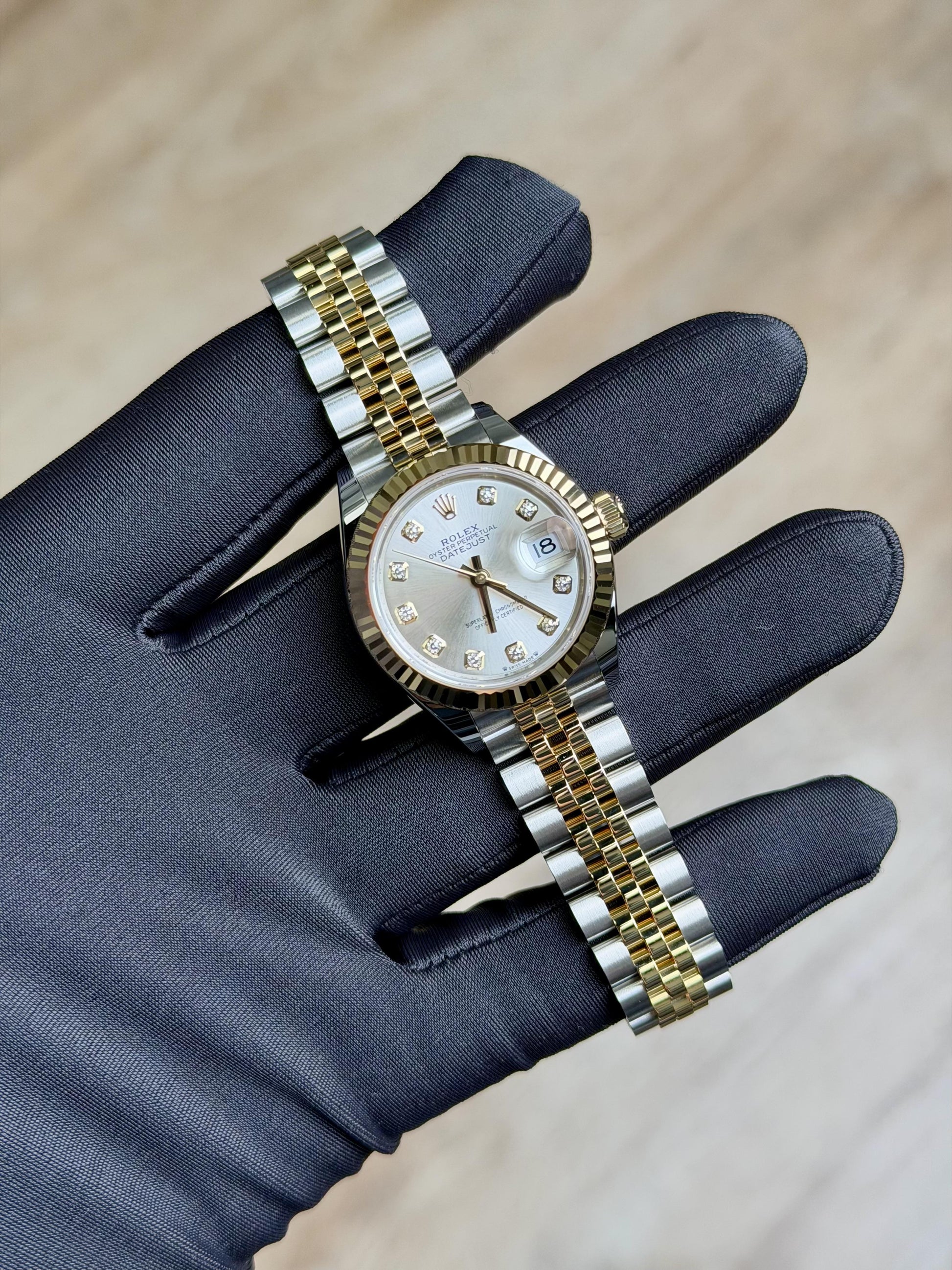 Rolex Datejust 28 Silver Diamond Fluted Jubilee 2026 Unworn 279173