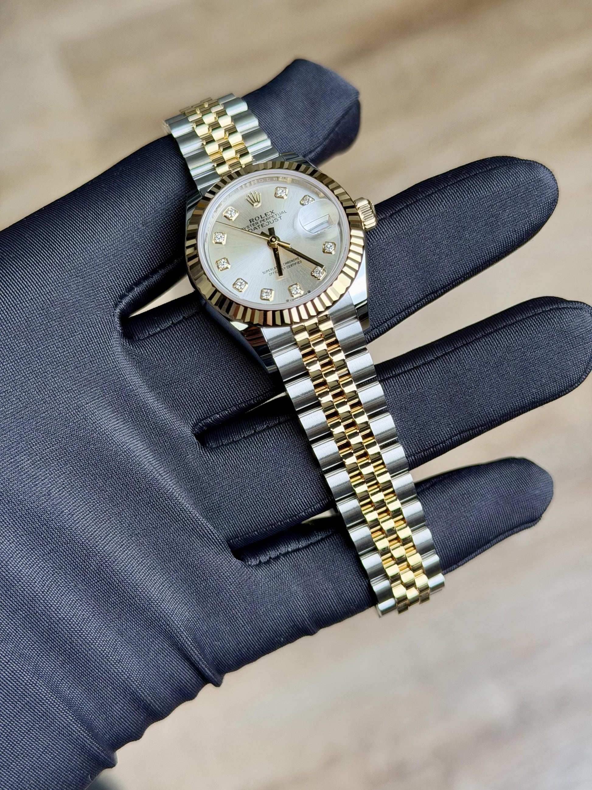 Rolex Datejust 28 Silver Diamond Fluted Jubilee 2026 Unworn 279173