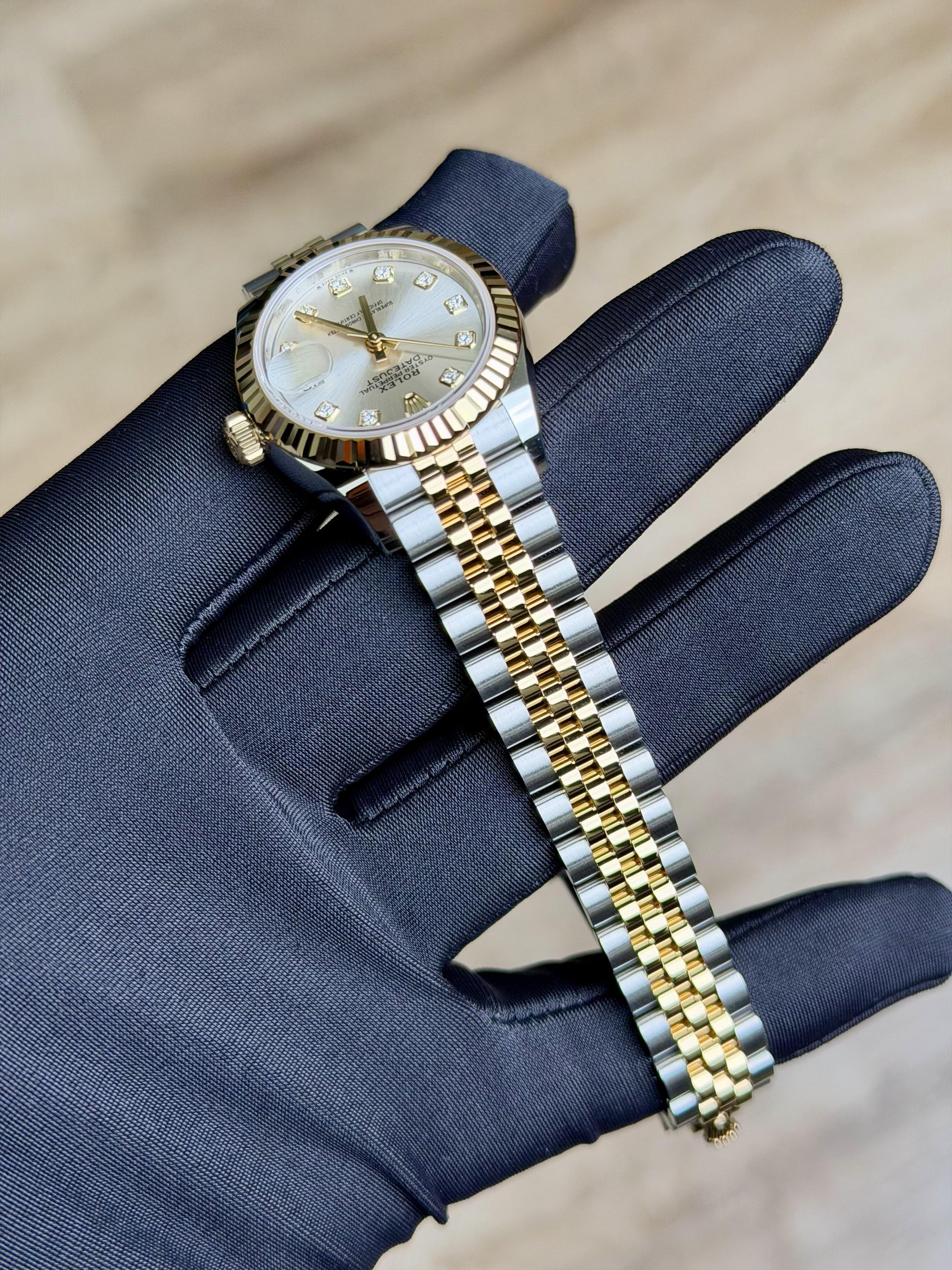 Rolex Datejust 28 Silver Diamond Fluted Jubilee 2026 Unworn 279173