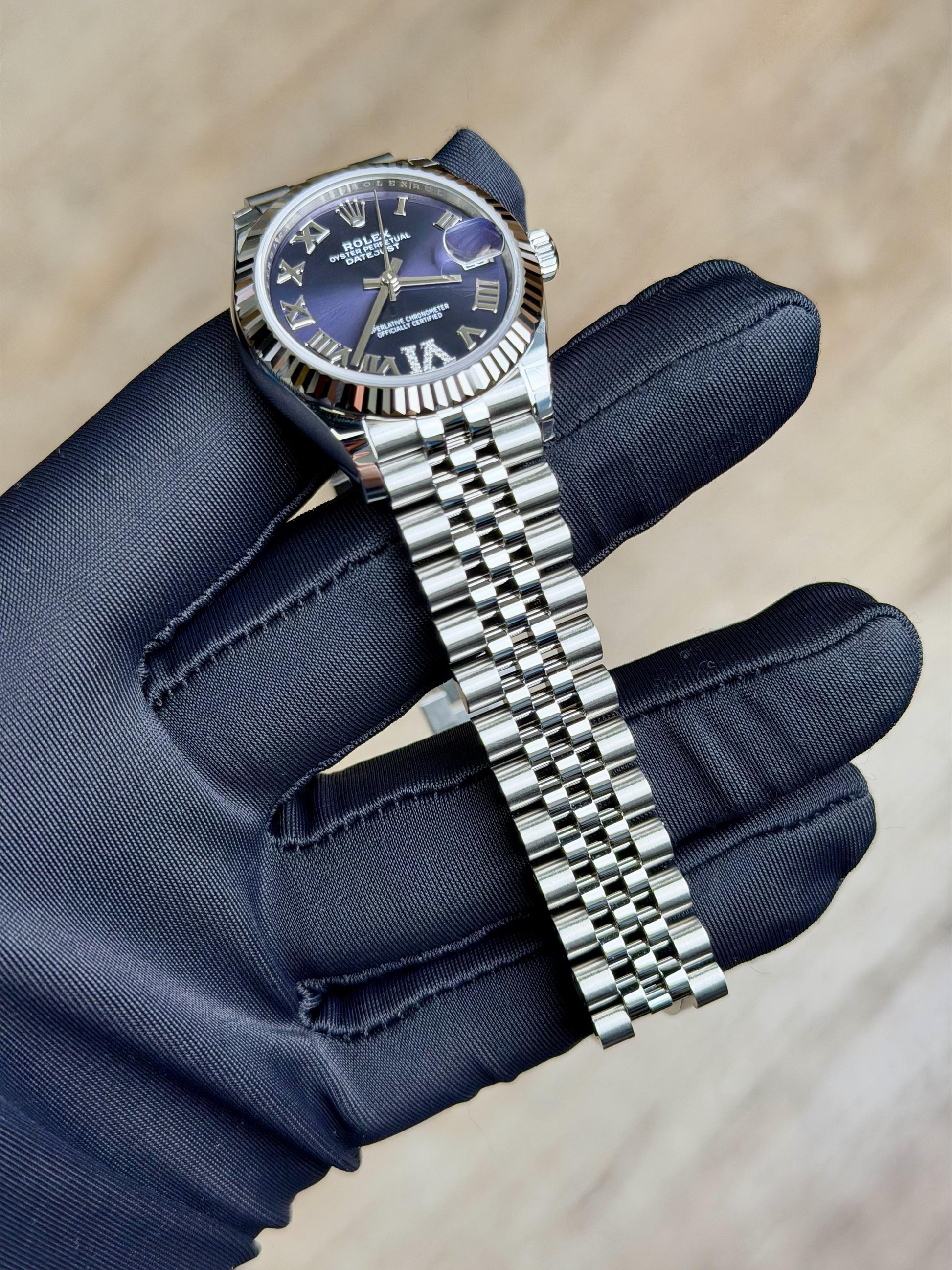 Rolex Datejust 31 Aubergine Purple Roman VI Fluted Jubilee 2026 Unworn 278274