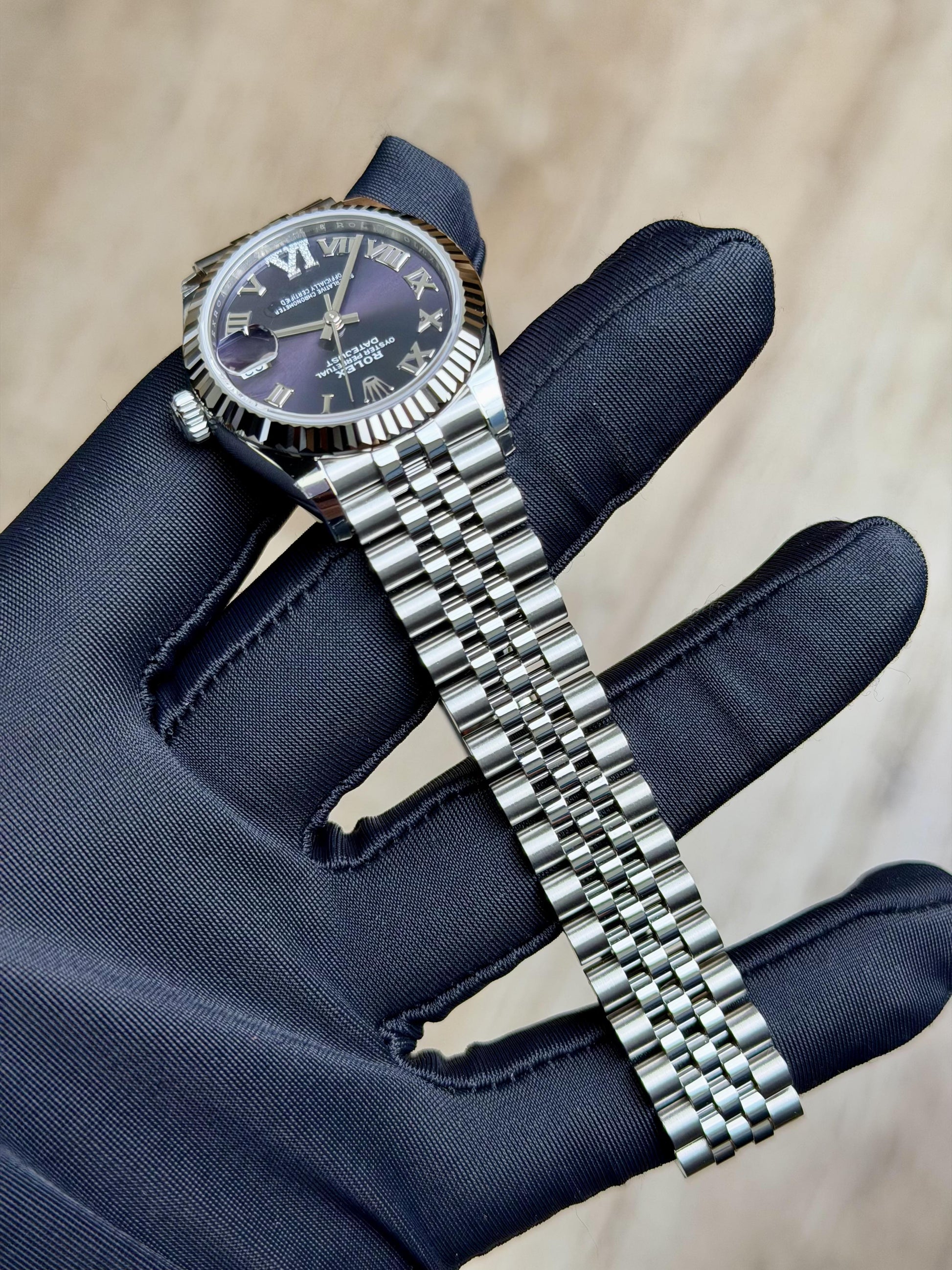 Rolex Datejust 31 Aubergine Purple Roman VI Fluted Jubilee 2026 Unworn 278274