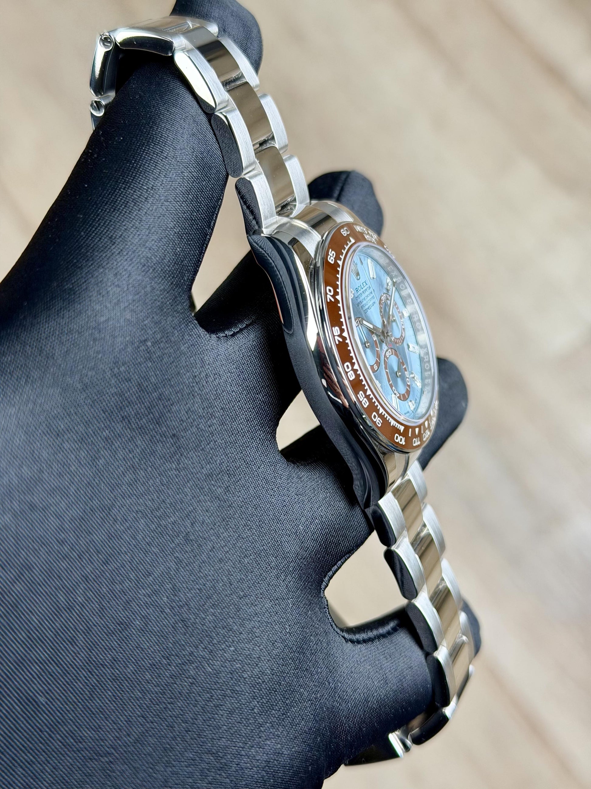 Rolex Daytona 40 Iceblue Baguette Diamond Oyster 2026 Unworn 126506