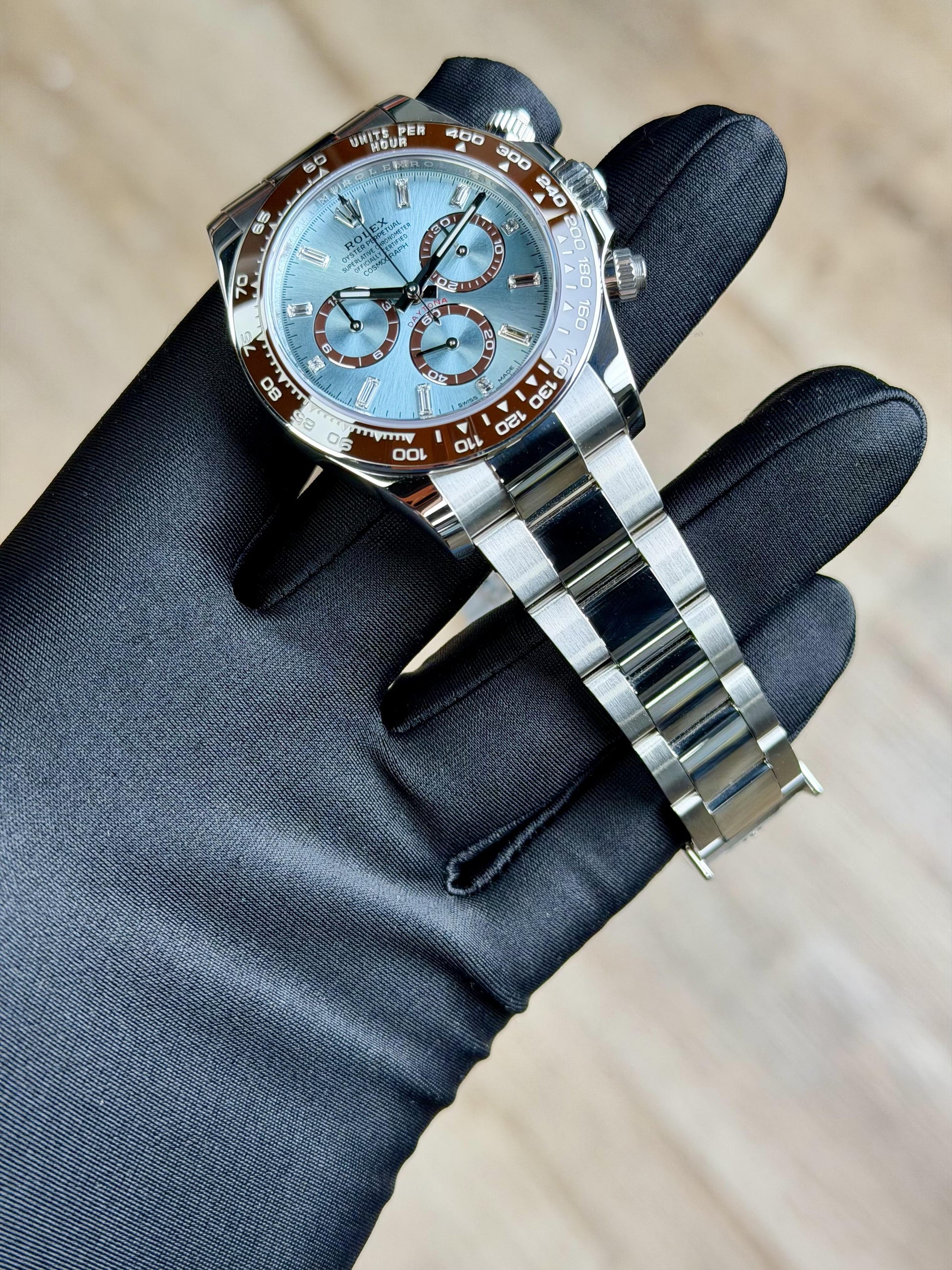 Rolex Daytona 40 Iceblue Baguette Diamond Oyster 2026 Unworn 126506