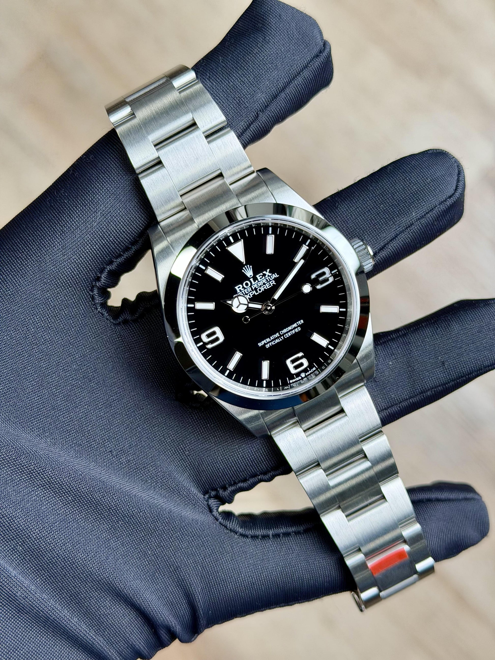 Rolex Explorer 40 Black Index Arabic Smooth Oyster 2026 Unworn 224270