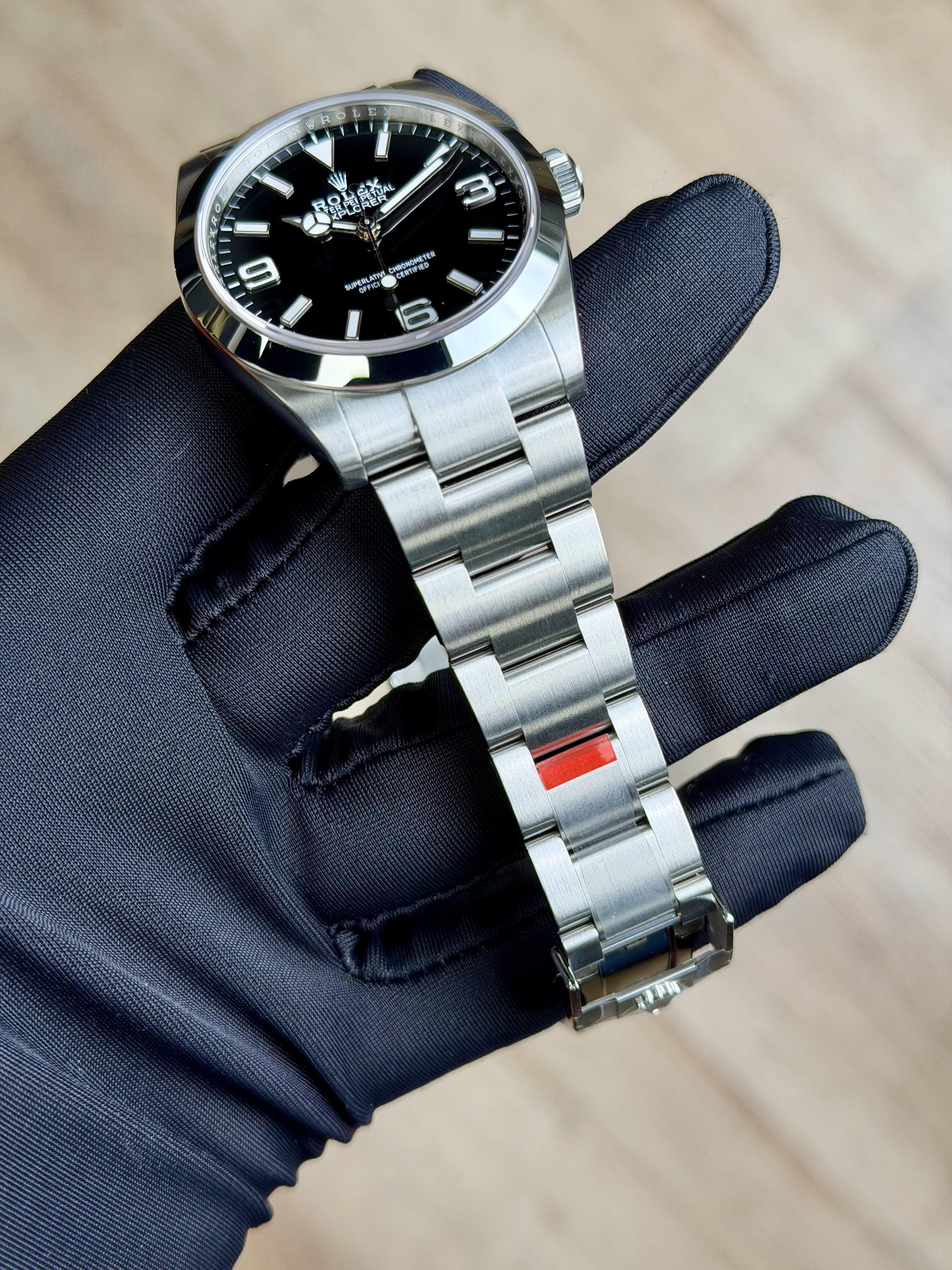 Rolex Explorer 40 Black Index Arabic Smooth Oyster 2026 Unworn 224270