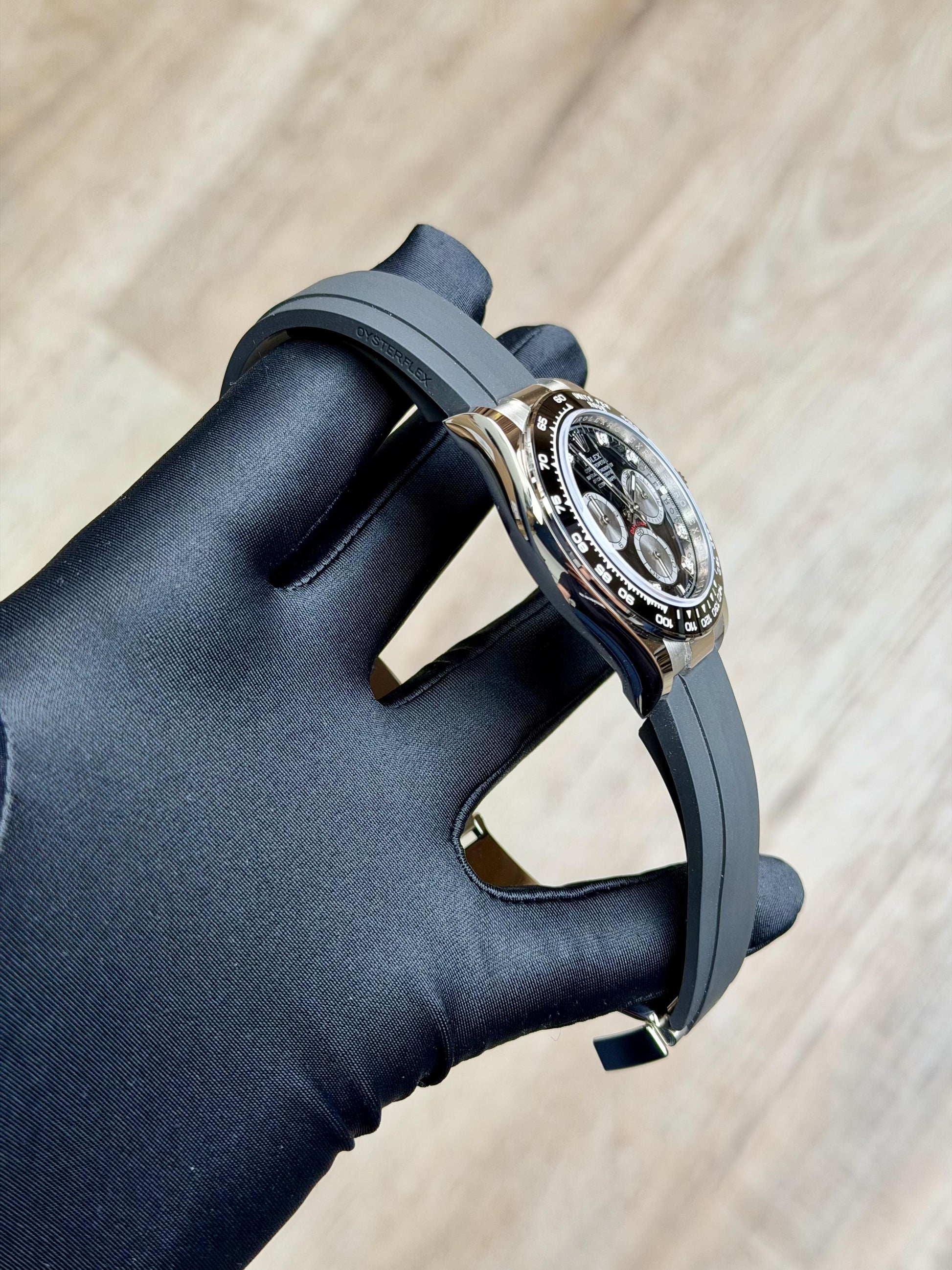 Rolex Daytona 40 Black/Silver Diamond Oysterflex 2026 Unworn 126519LN