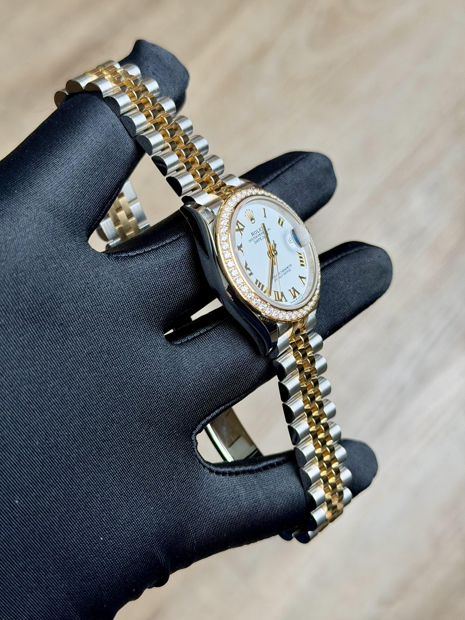 Rolex Datejust 31 White Roman Diamond Bezel Jubilee 2026 Unworn 278383RBR