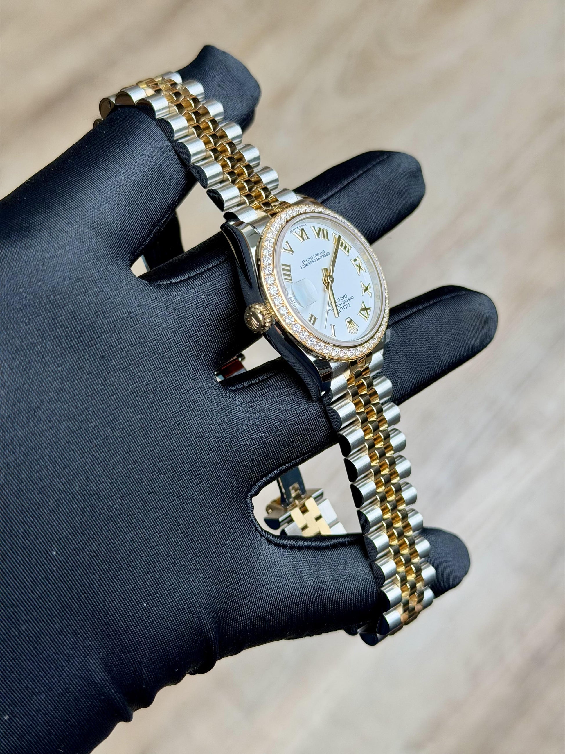 Rolex Datejust 31 White Roman Diamond Bezel Jubilee 2026 Unworn 278383RBR