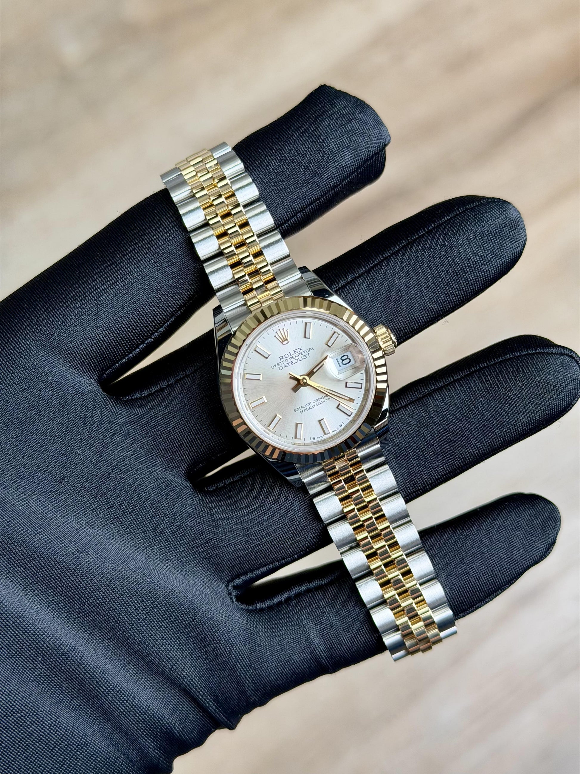 Rolex Datejust 28 Silver Index Fluted Jubilee 2026 Unworn 279173