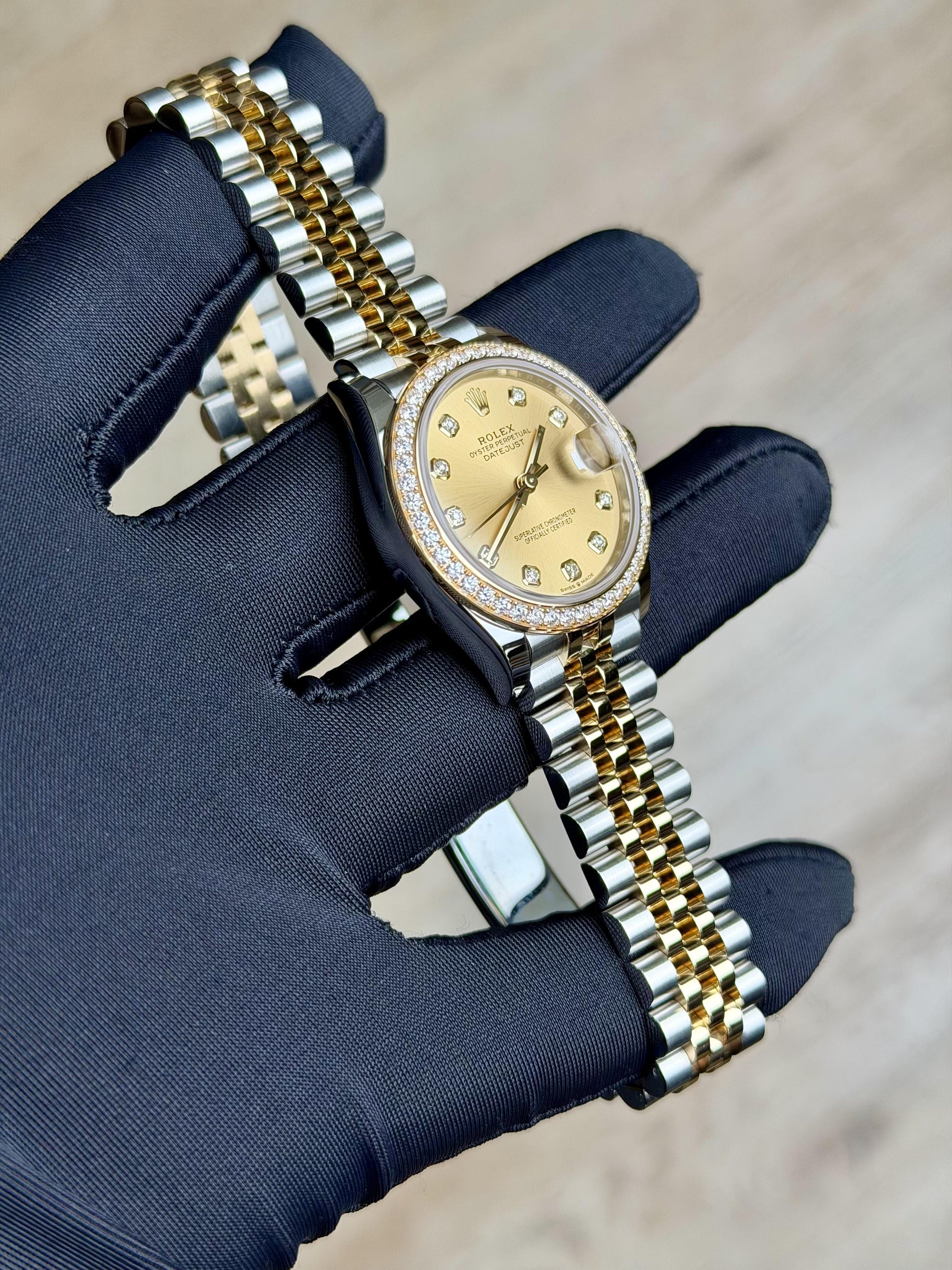 Rolex Datejust 31 Champange Diamond Bezel Jubilee 2026 Unworn 278383RBR