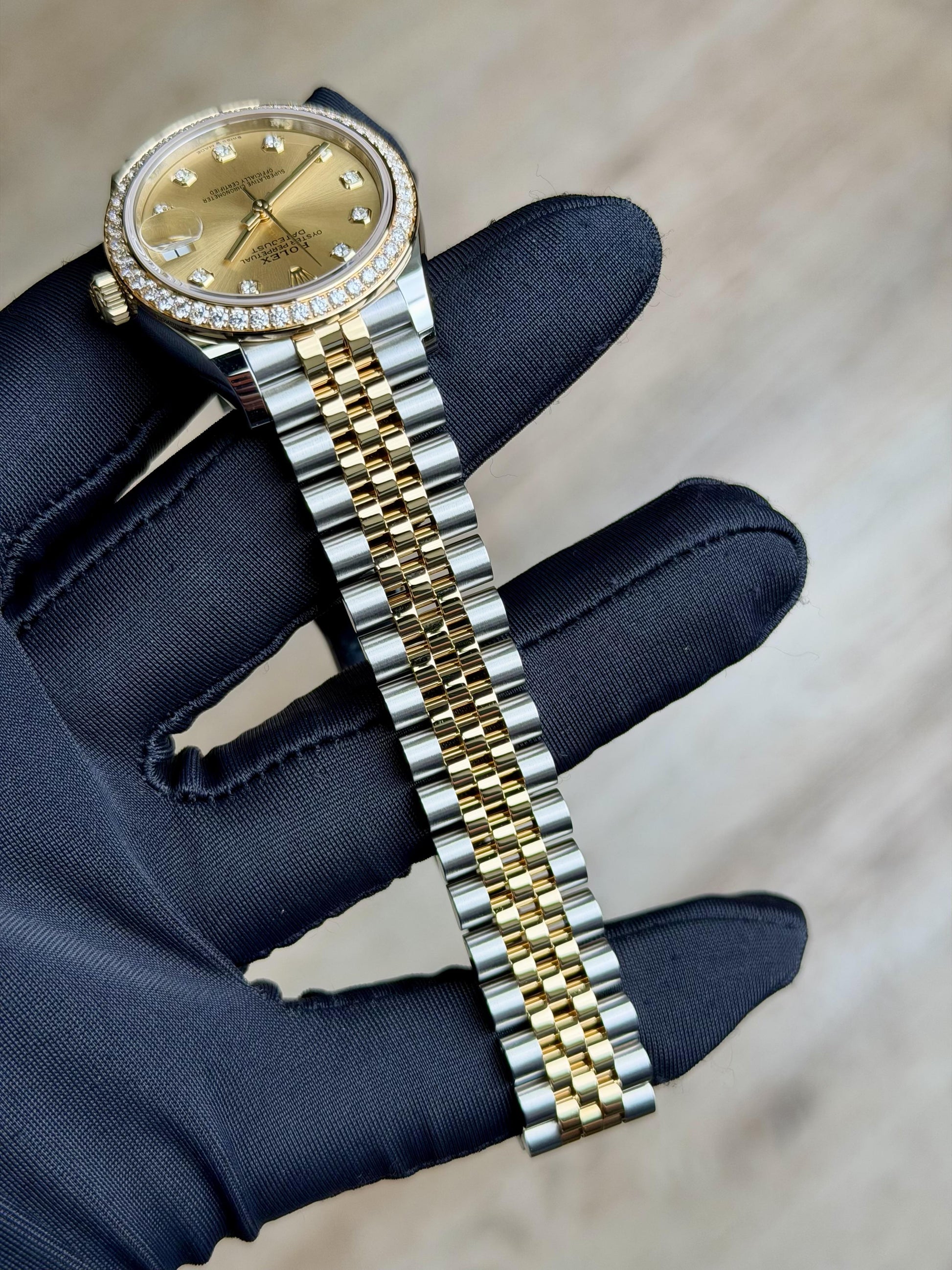 Rolex Datejust 31 Champange Diamond Bezel Jubilee 2026 Unworn 278383RBR