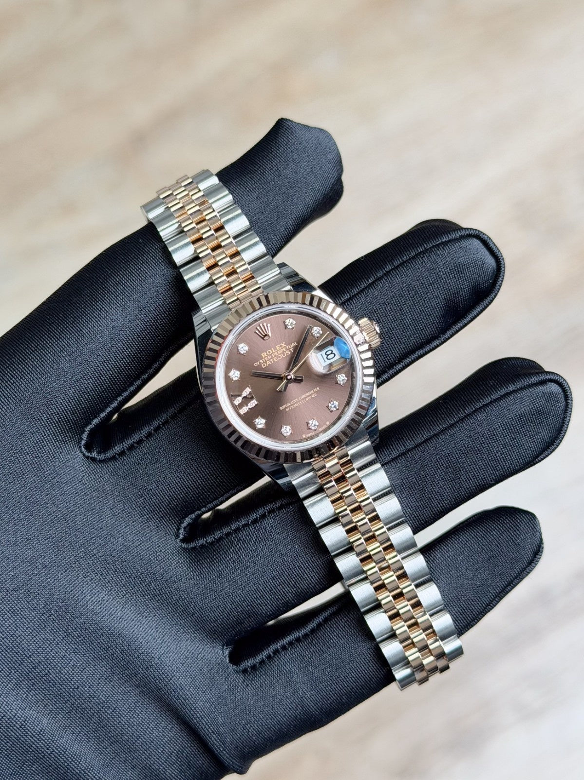 Rolex Datejust 28 Chocolate Diamond Stars IX Fluted Jubilee 2026 Unworn 279171