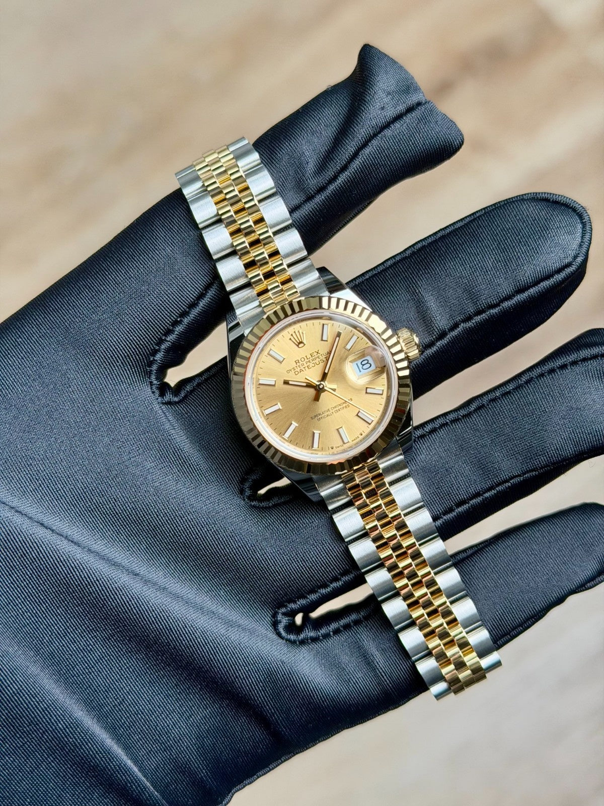 Rolex Datejust 28 Champagne Index Fluted Jubilee 2026 Unworn 279173