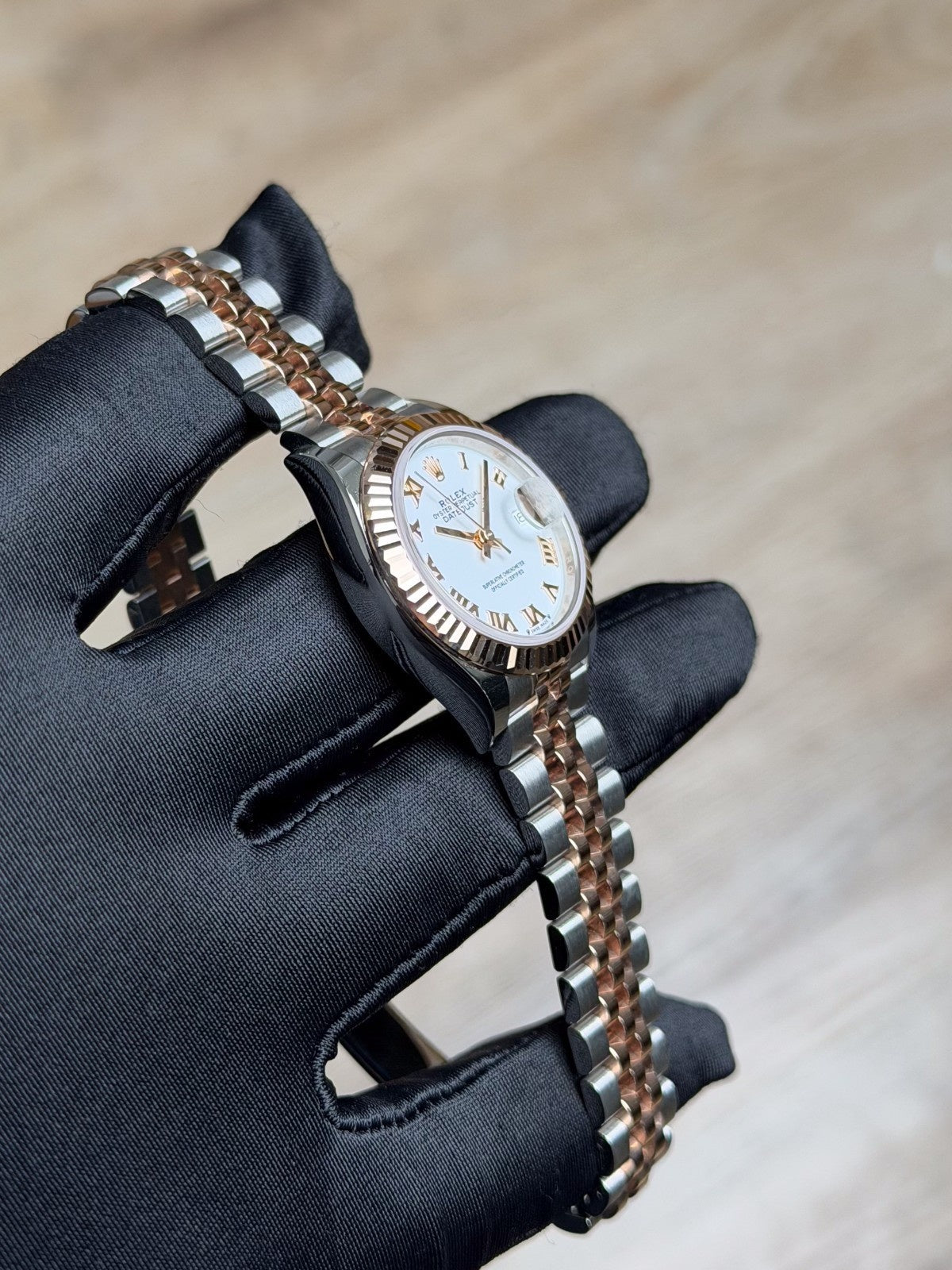 Rolex Datejust 28 White Roman Fluted Jubilee 2026 Unworn 279171