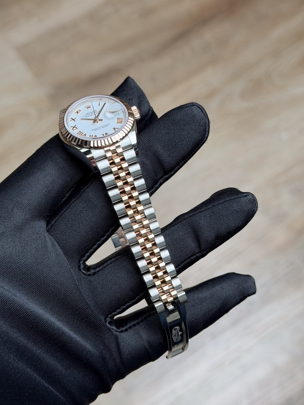 Rolex Datejust 28 White Roman Fluted Jubilee 2026 Unworn 279171