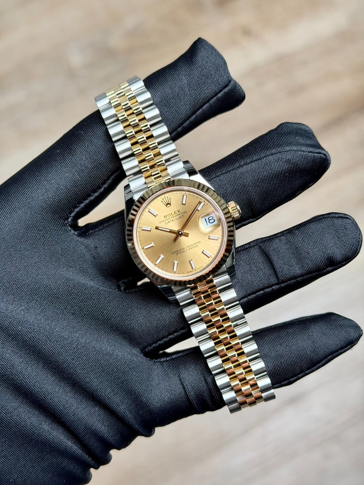 Rolex Datejust 31 Champagne Index Fluted Jubilee 2026 Unworn 278273