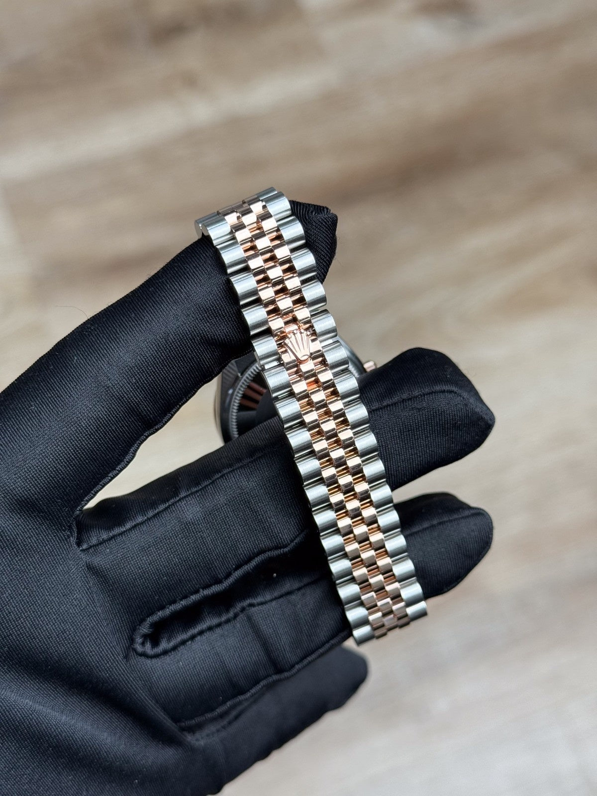 Rolex Datejust 31mm MOP Pearl Diamond Marker Bezel Jubilee 2025 Unworn 278381RBR