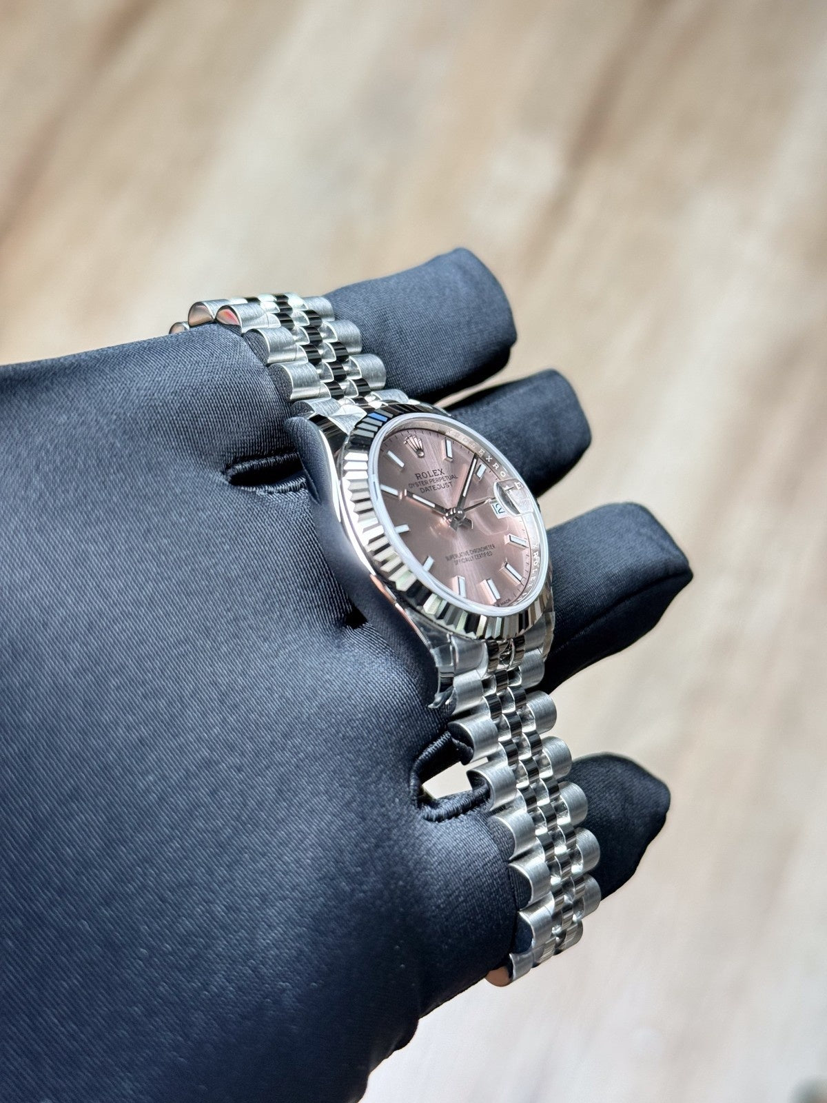 Rolex Datejust 31 Pink Index Fluted Jubilee 2026 Unworn 278274