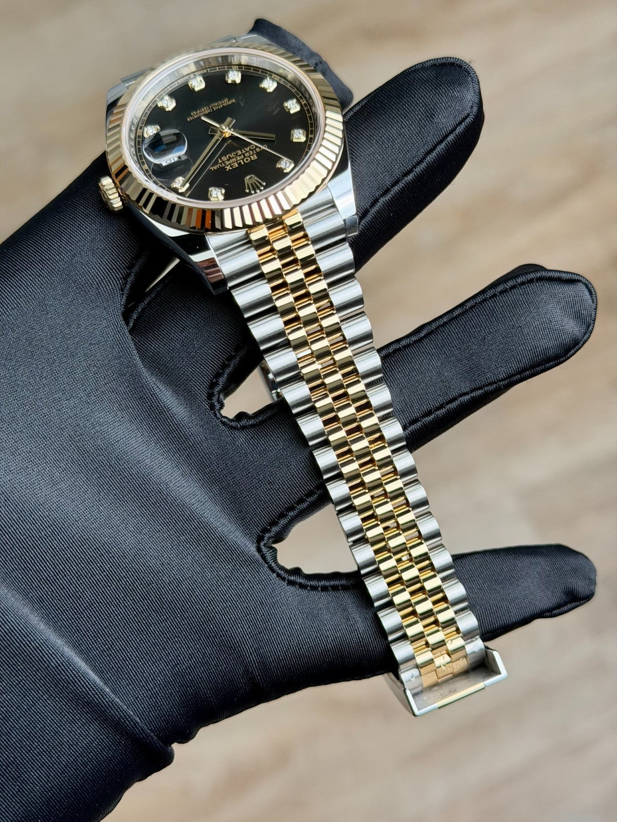 Rolex Datejust 41 Black Diamond Fluted Jubilee 2026 Unworn 126333
