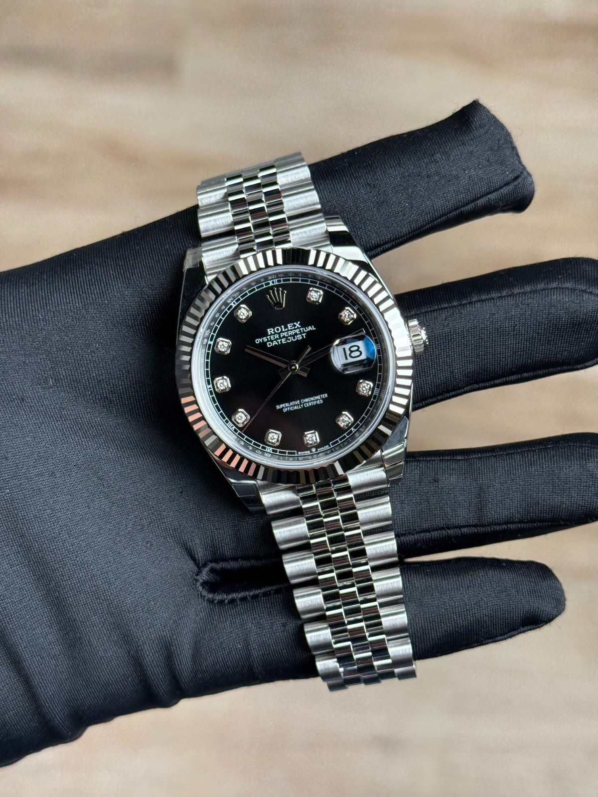 Rolex Datejust 41 Black Diamond Fluted Jubilee 2026 Unworn 126334