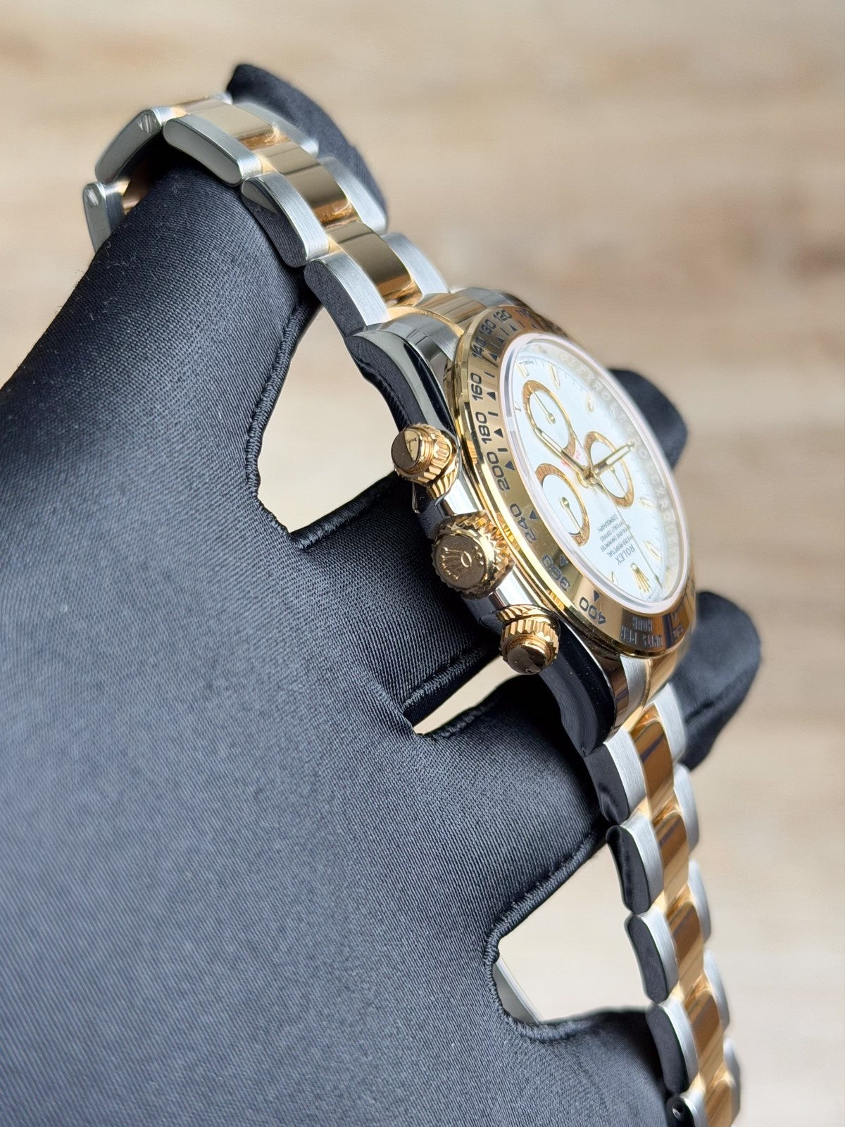 Rolex Daytona 40 Steel & Yellow Gold White/White Index Oyster Preowned 126503