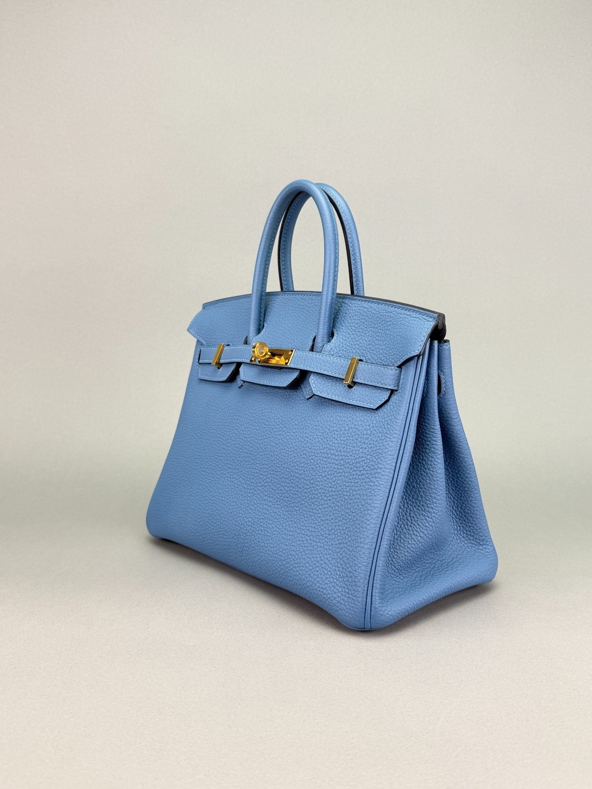 Hermes Birkin 25 Retourne Togo Blue Azure Gold Hardware Preowned C Stamp