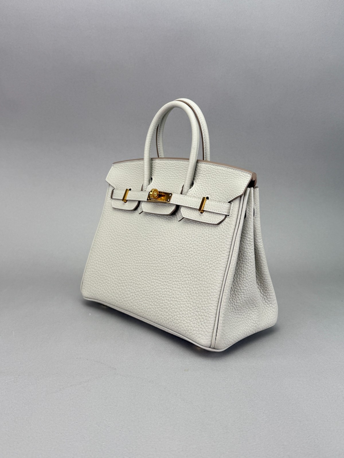 Hermes Birkin 25 Retourne Togo Gris perle Gold Hardware Preowned U Stamp
