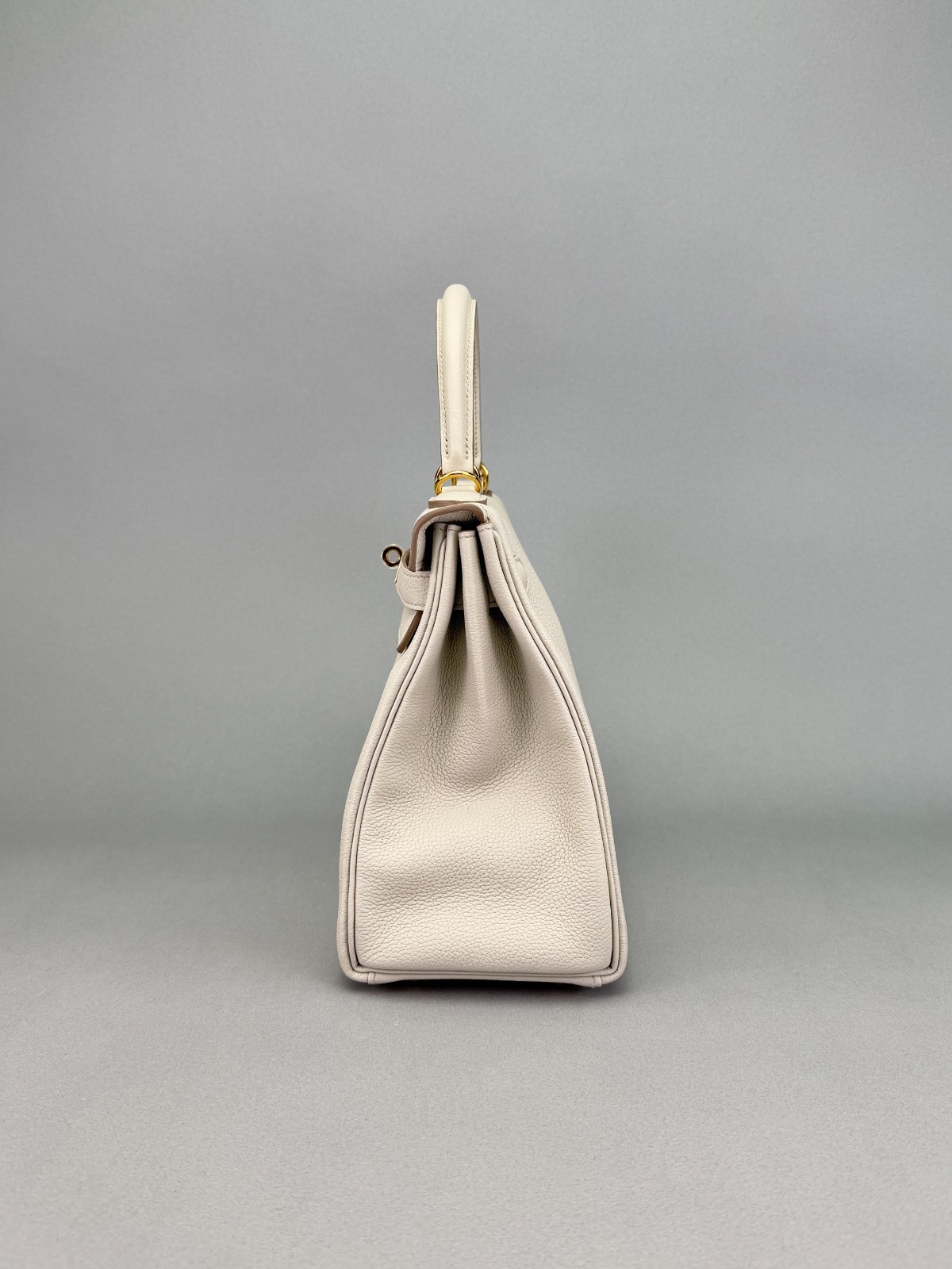 Hermes Kelly 28 Retourne Togo Beton Gold Hardware B Stamp 2025