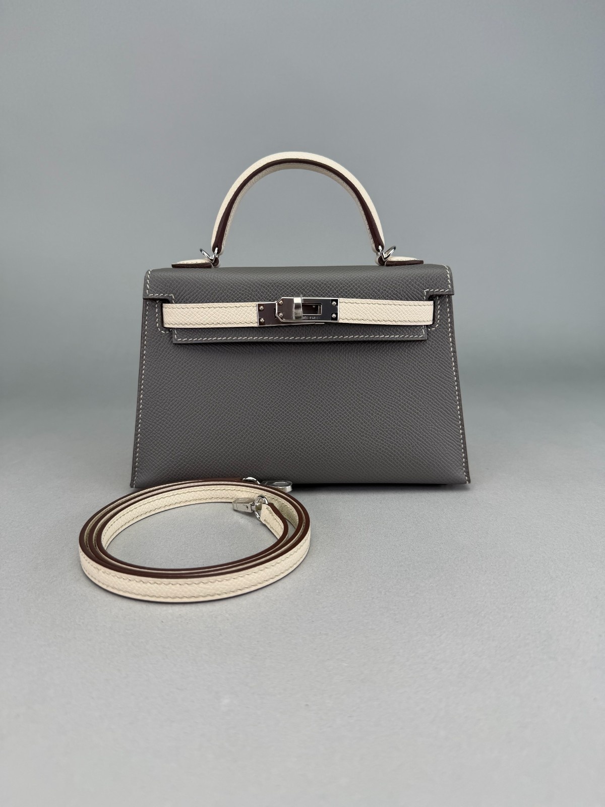 Hermes Mini Kelly 20 Epsom HSS Gris Meyer/Craie Palladium Hardware W Stamp 2025