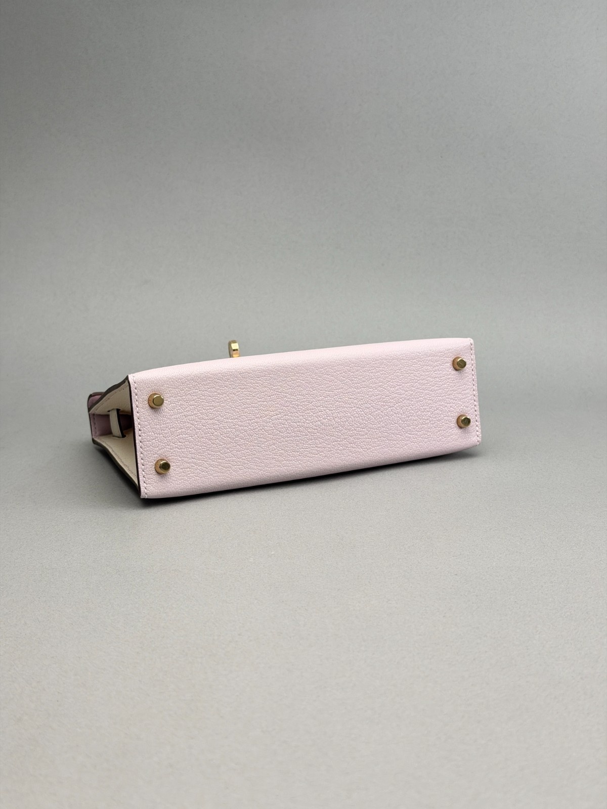 Hermes Mini Kelly II 20 HSS Chevre Mauve Pale/Nata Permabrass Hardware W 2026