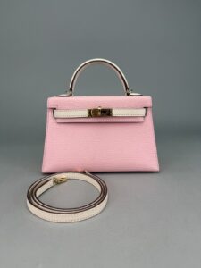 Hermes Mini Kelly 20 HSS Chevre Rose Sakura/Craie Permabrass Preowned W Stamp