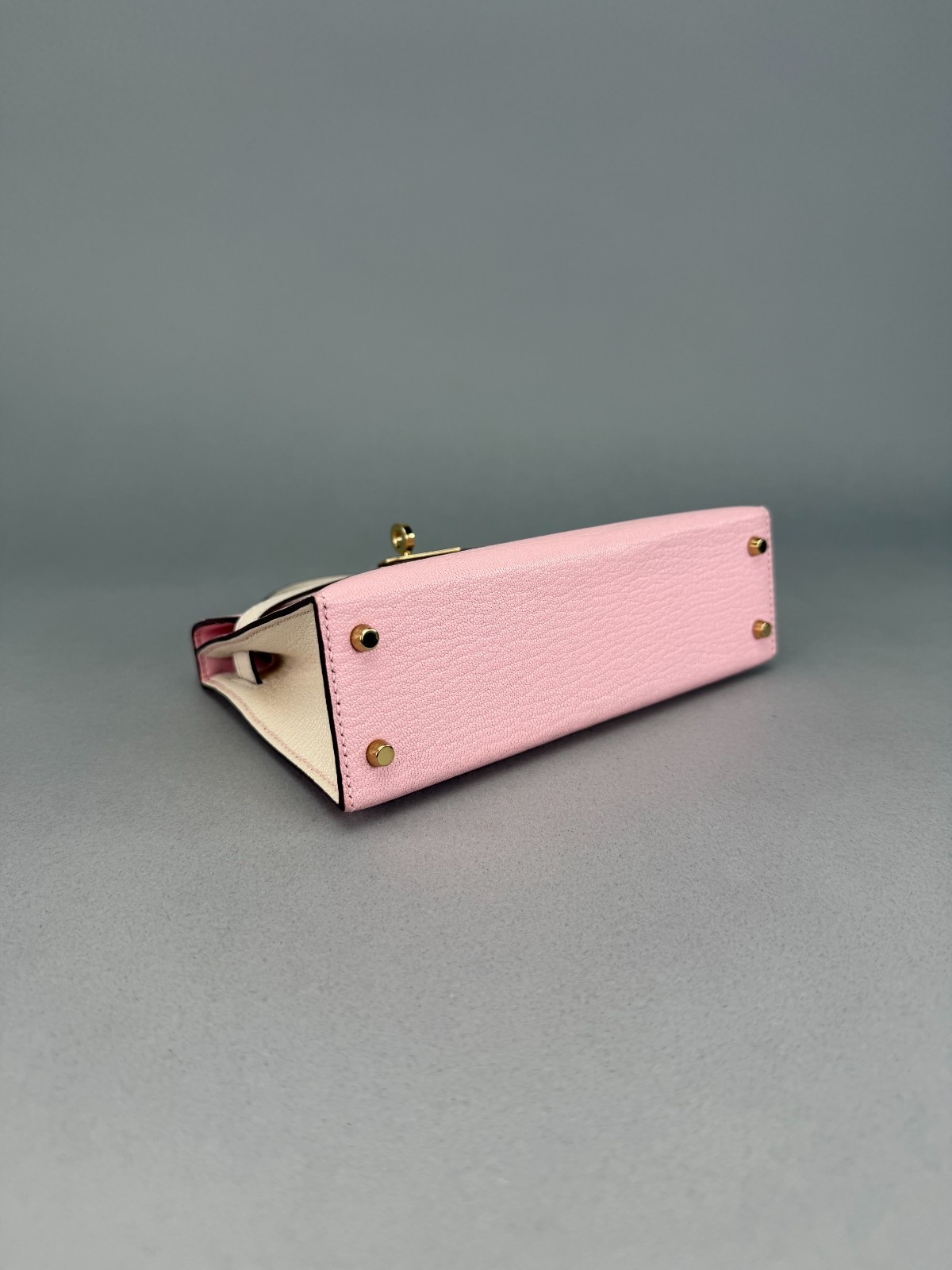 Hermes Mini Kelly 20 HSS Chevre Rose Sakura/Craie Permabrass Preowned W Stamp