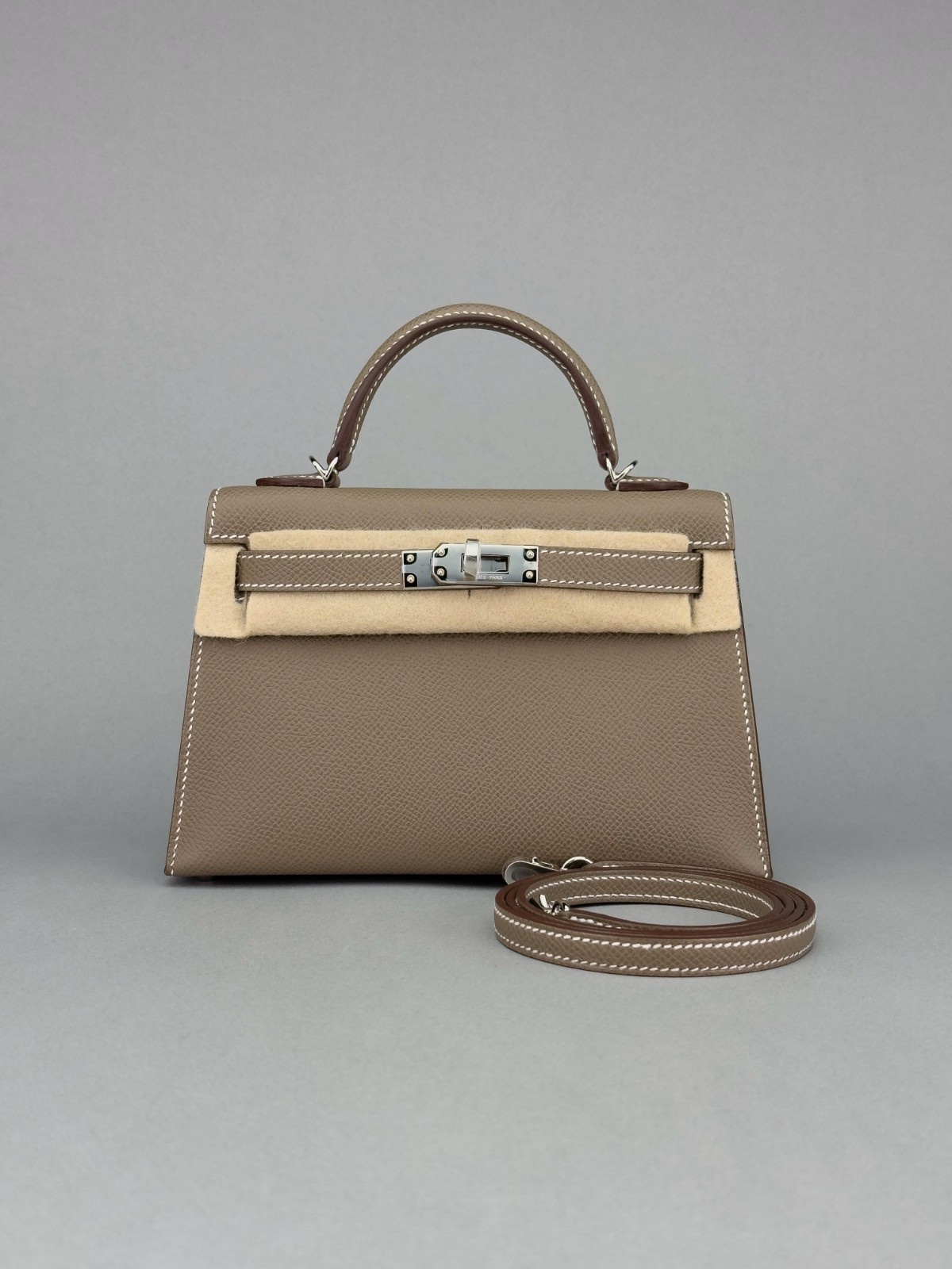 Hermes Mini Kelly 20 Sellier Epsom Etoupe Palladium Hardware K Stamp 2026