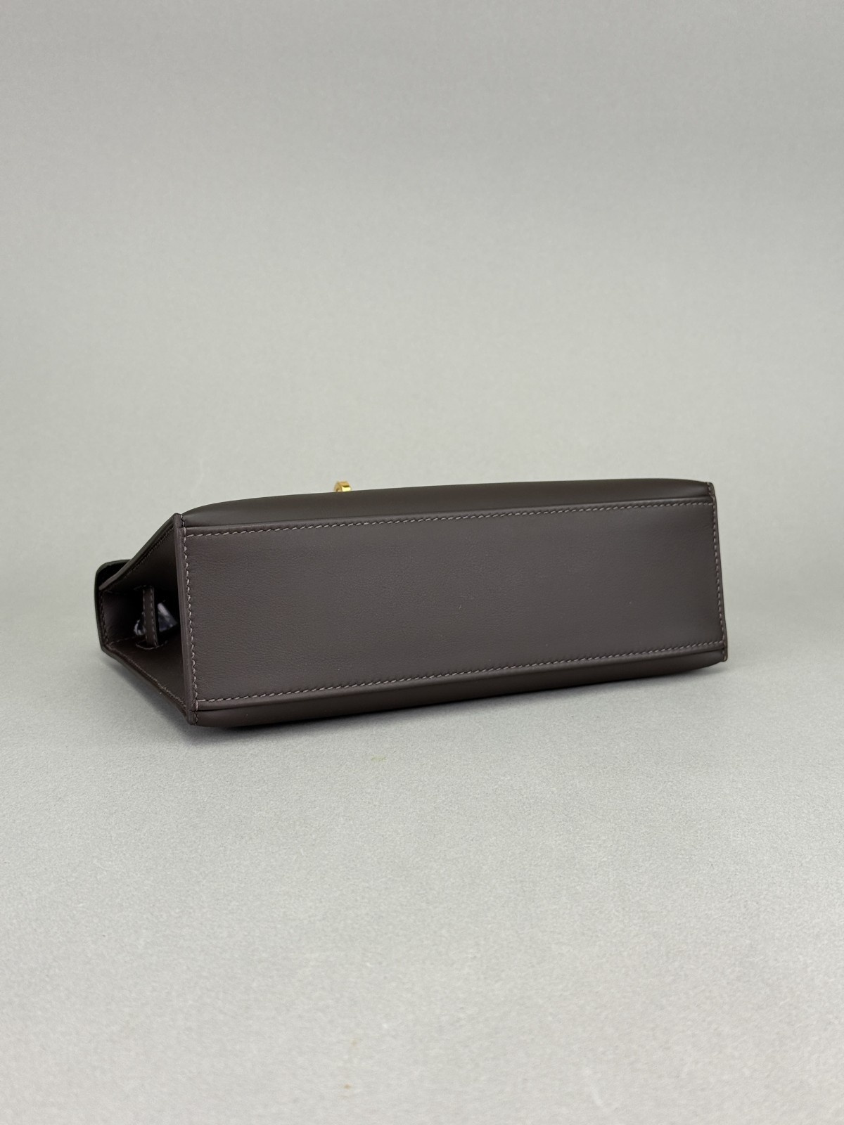 Hermes Mini Kelly Pochette Swift Bai Brun/ Chocolate Gold Hardware K Stamp 2025