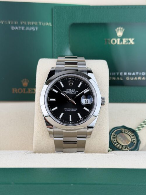 Rolex Datejust 41 Black Index Smooth Oyster 2026 Unworn 126300